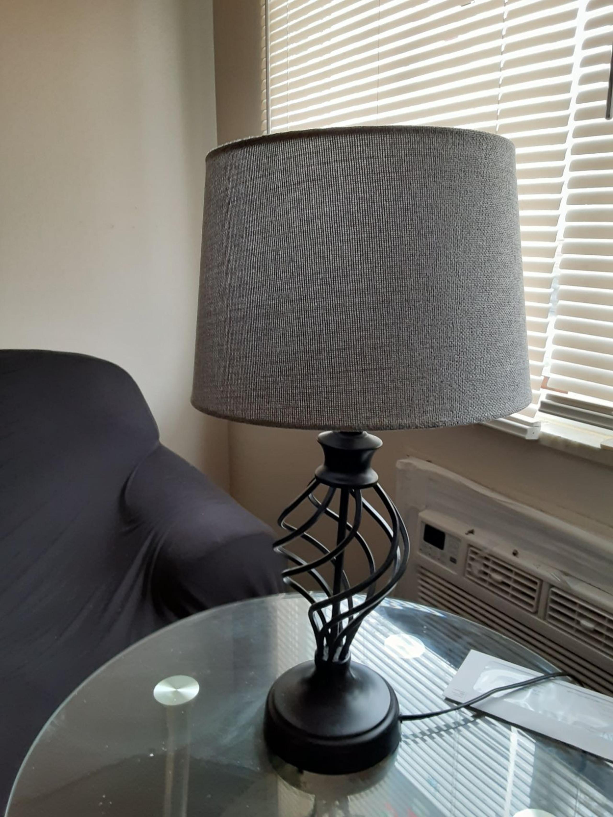 Matching lamps