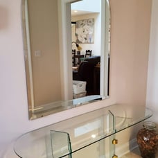 Table and mirror set