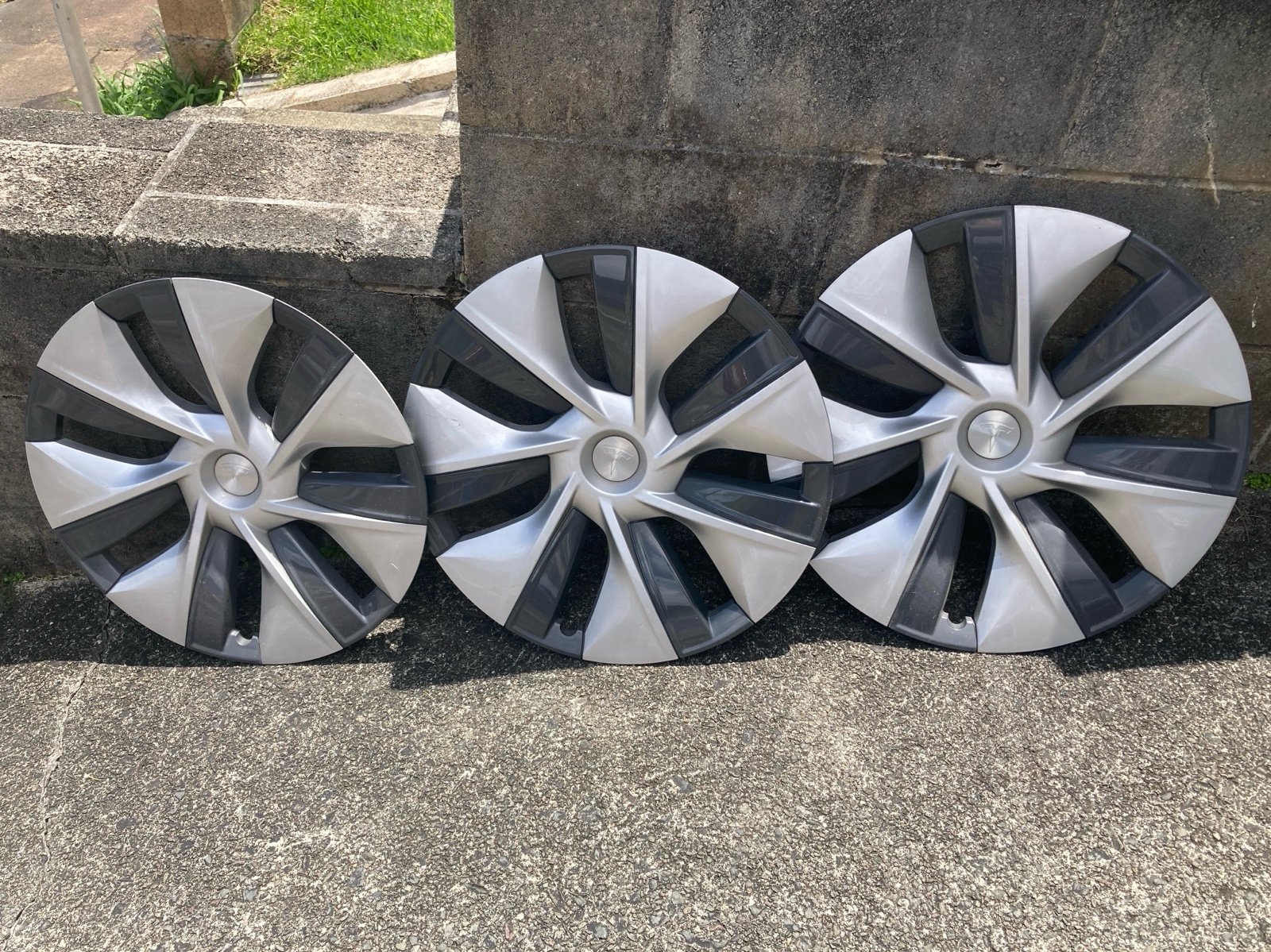 Tesla Model Y wheel covers