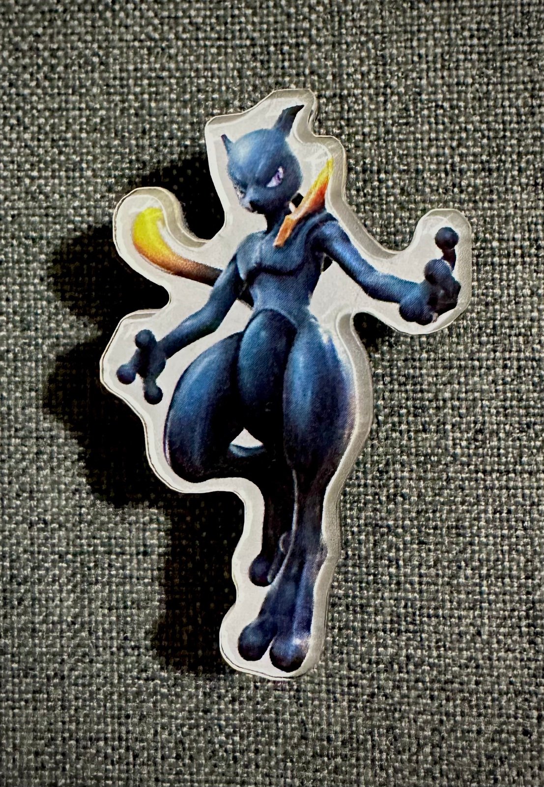 Pokémon Shadow Mewtwo Promo Exclusive Pin, Pokken Tournament DX 2017