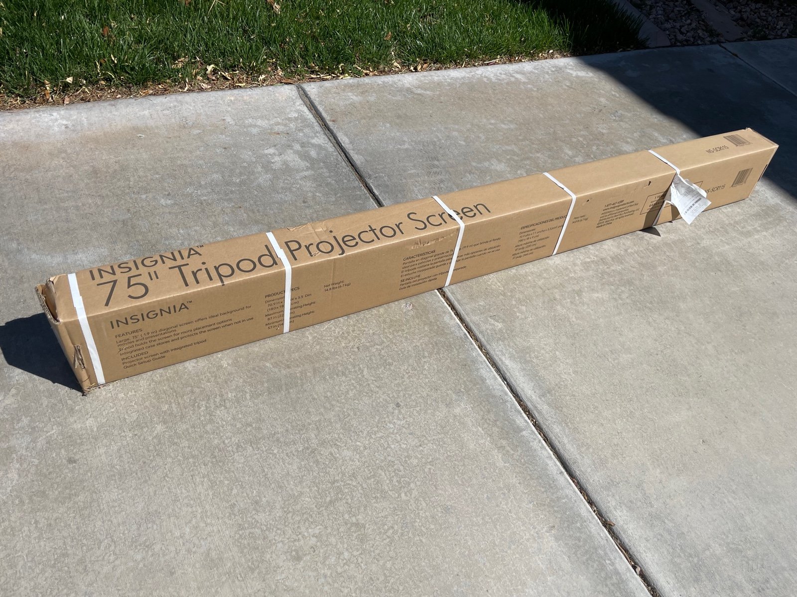 75” insignia Projector screen