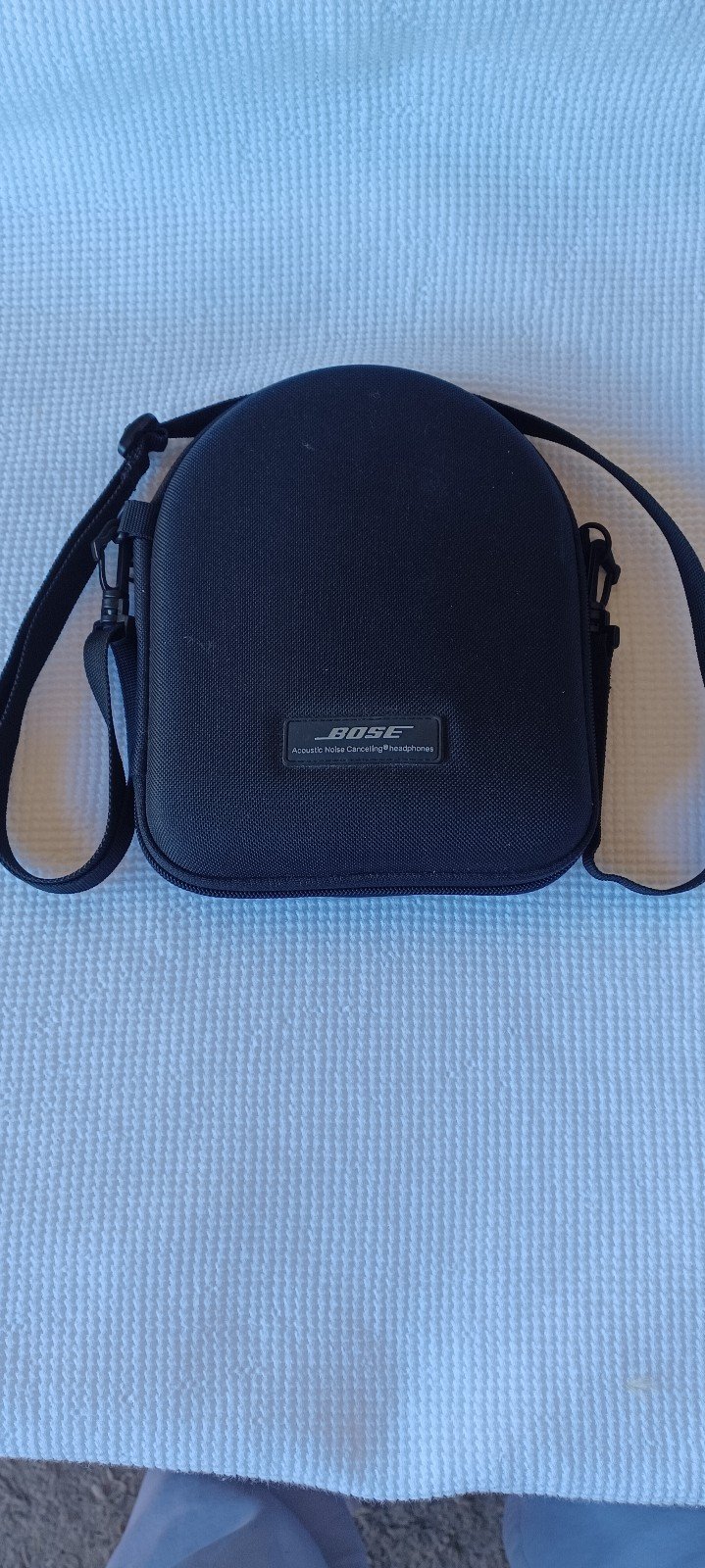 Bose Quietcomfort Acoustic Noise Cancelling Headphones