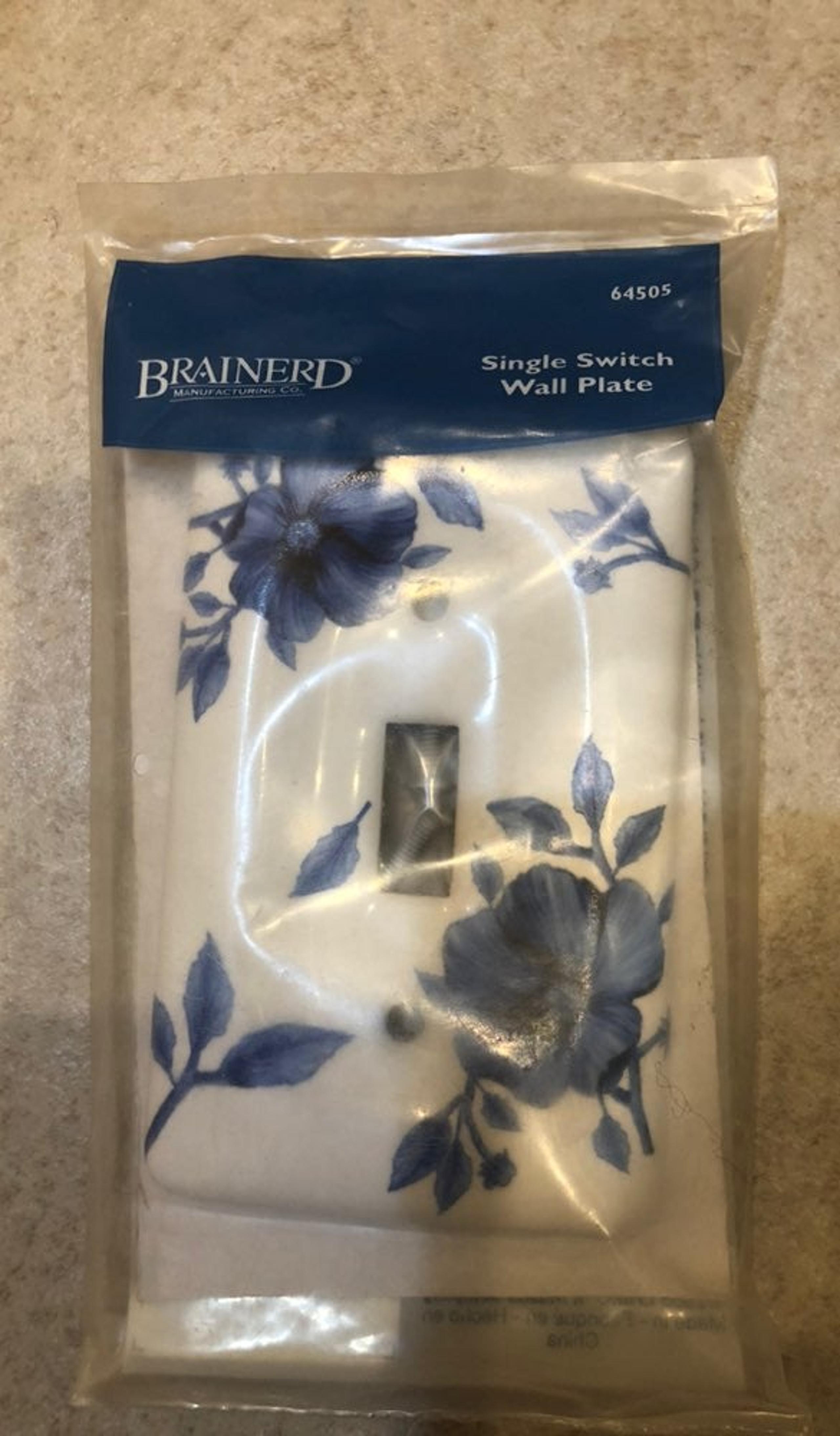 Floral WALL Switch PLATE**Brand New
