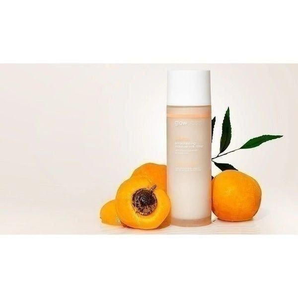 GLOWOASIS Milkdew pH Balancing Moisture Milk Toner