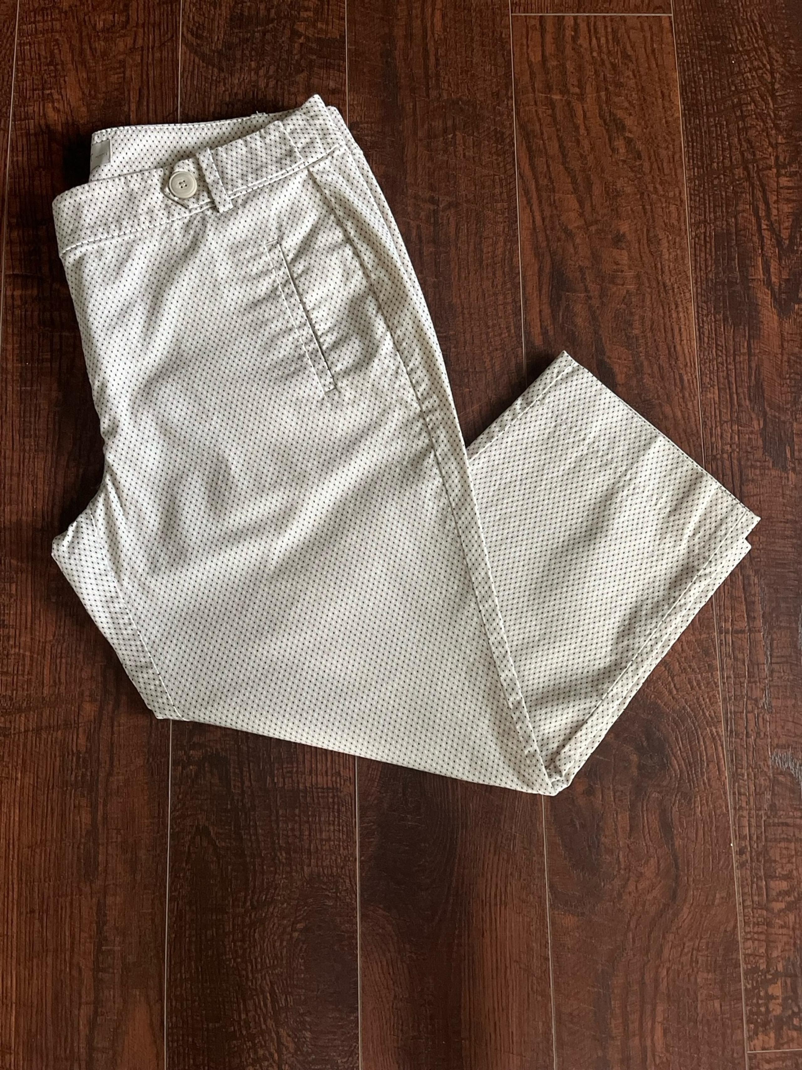 Ann Taylor LOFT Women’s Cropped Pant, Size 6P