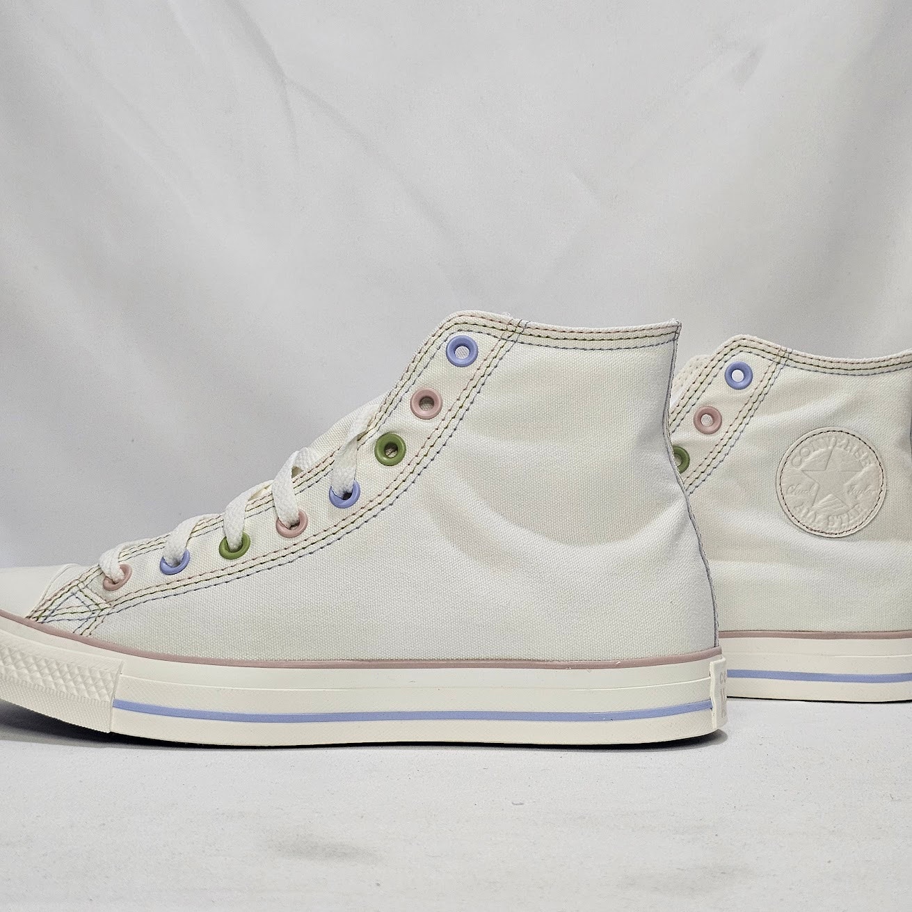 Converse Unisex CTAS Canvas High Tops Women's Size 11.5 Mystic #A04638F NWT