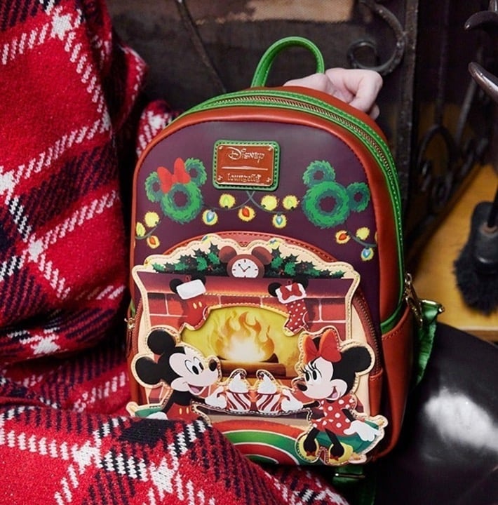 Loungefly X Disney Mickey & Minnie Hot Cocoa/Fireplace Mini Backpack