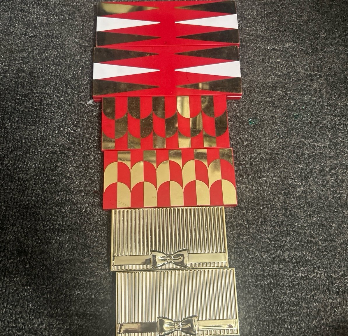 Estée Lauder beauty box collector palettes