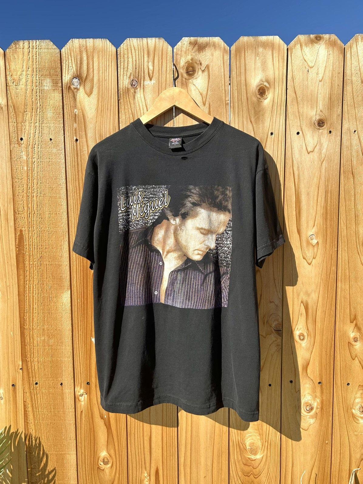 00s Luis Miguel Vintage Rap Tee Style Shirt Distressed
