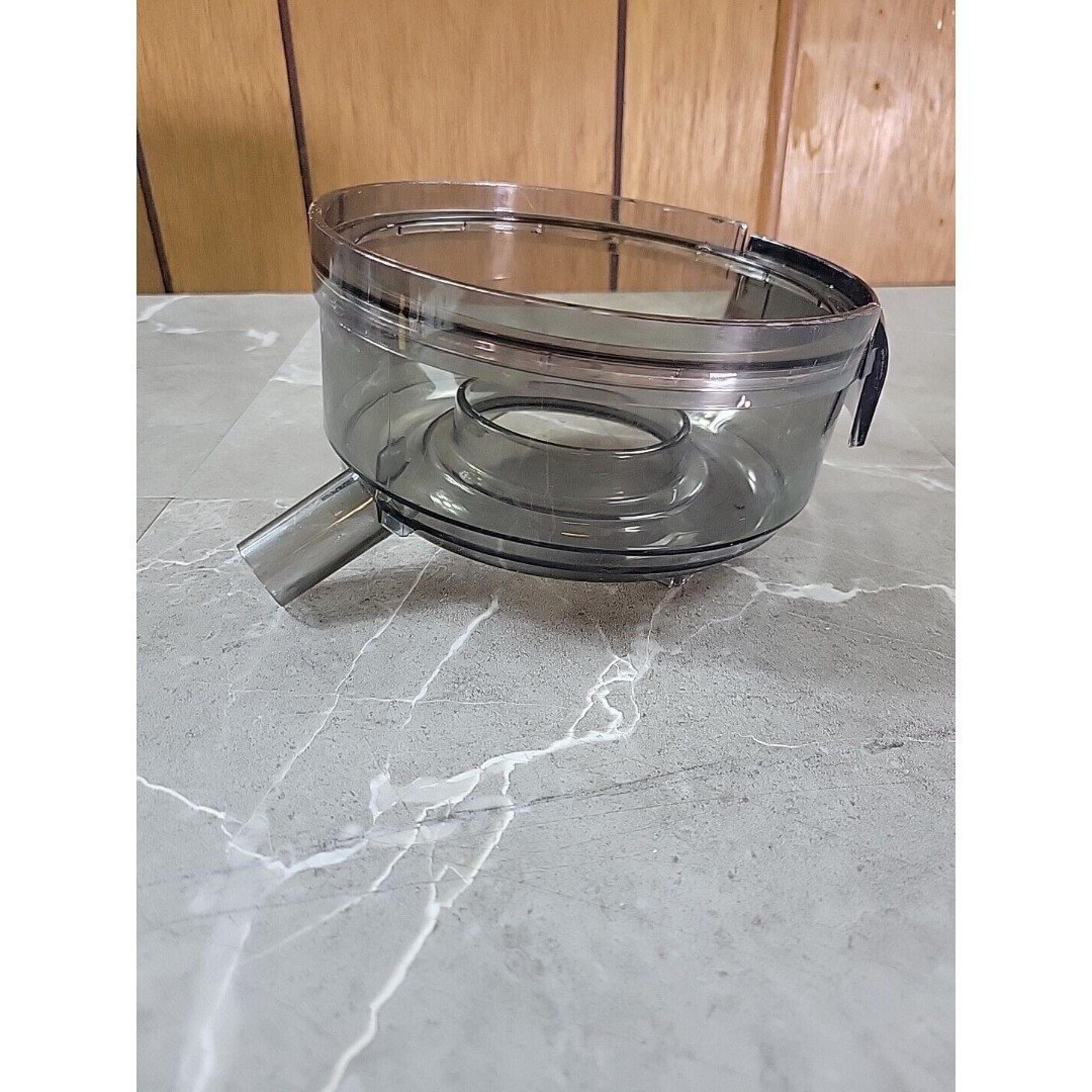Juice Fountain Juicer Plus JE98XL Replacement Collector Bowl Spout Part - Breville