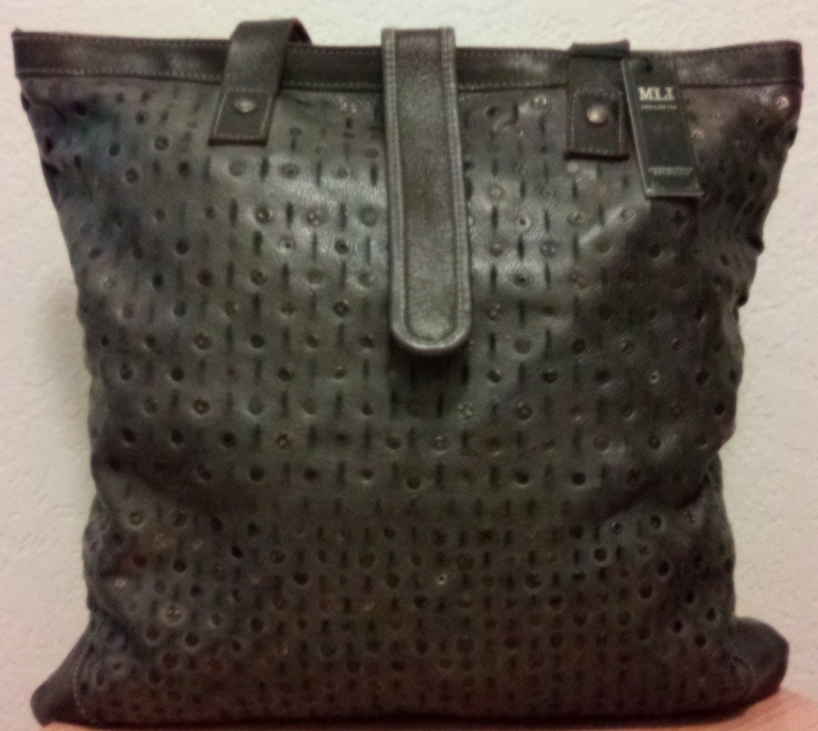 Beautiful MIL Old Trend Modern Vintage Leather Tote with StarAccents NEW W TAGS