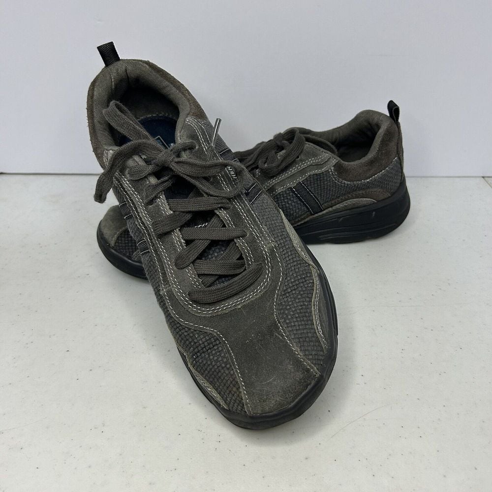 SKECHERS Foam Cushion Shoes for Men Mercari
