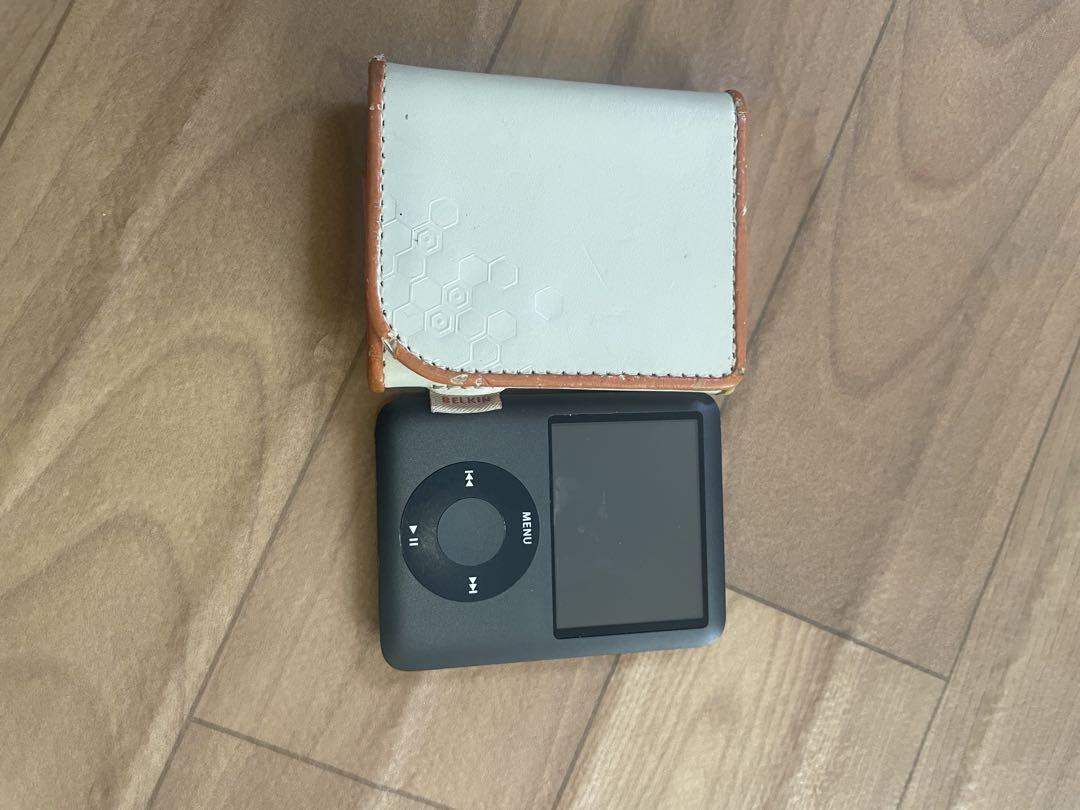 iPod Black 8GB