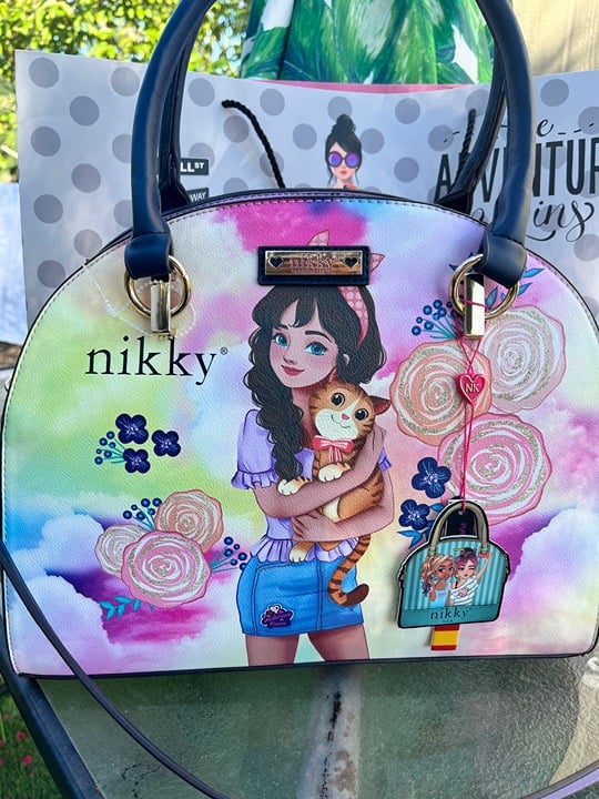 purses and handbags