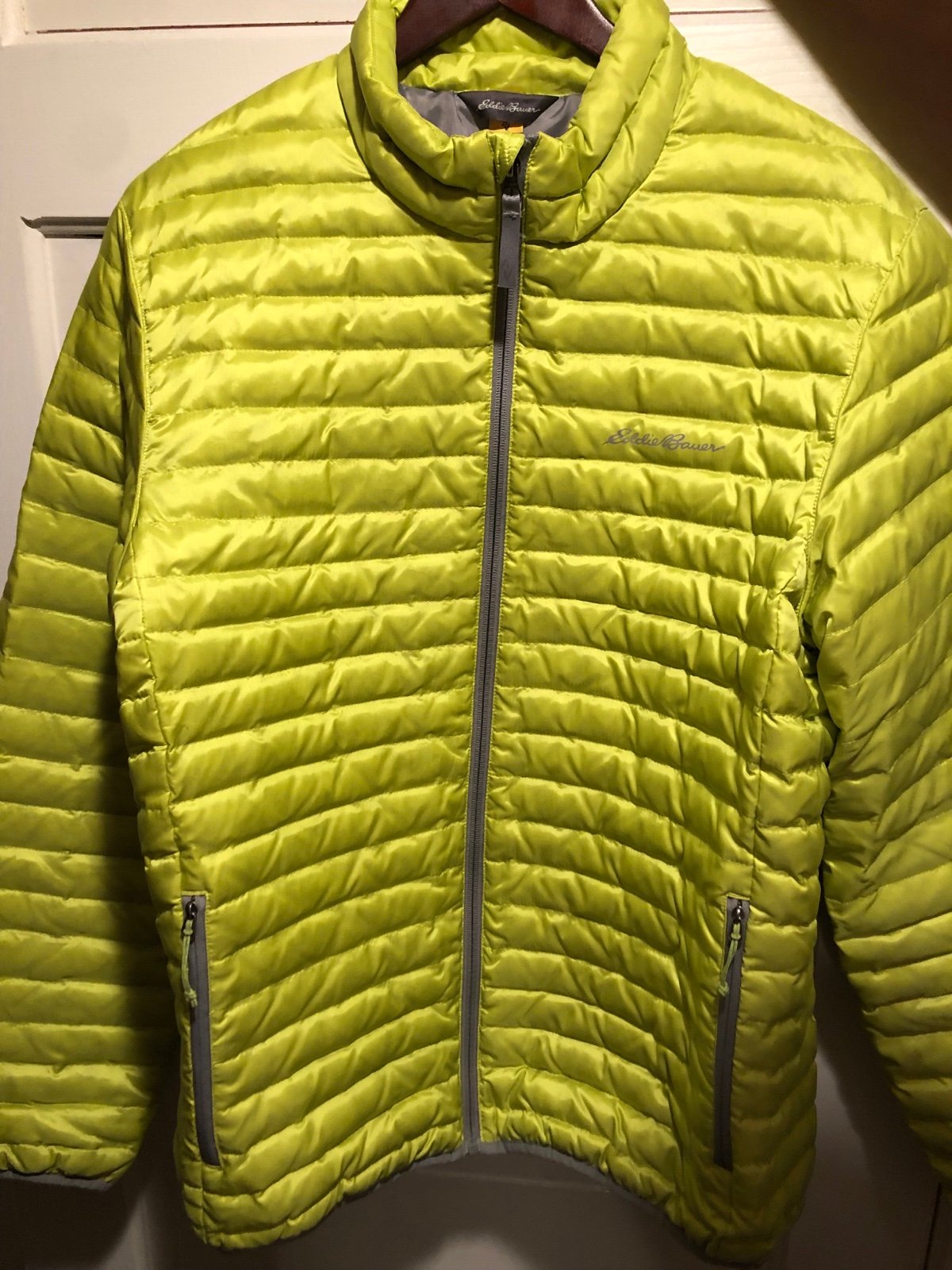 Eddie Bauer Down Puffer Jacket Men’s Size L. New without tags.