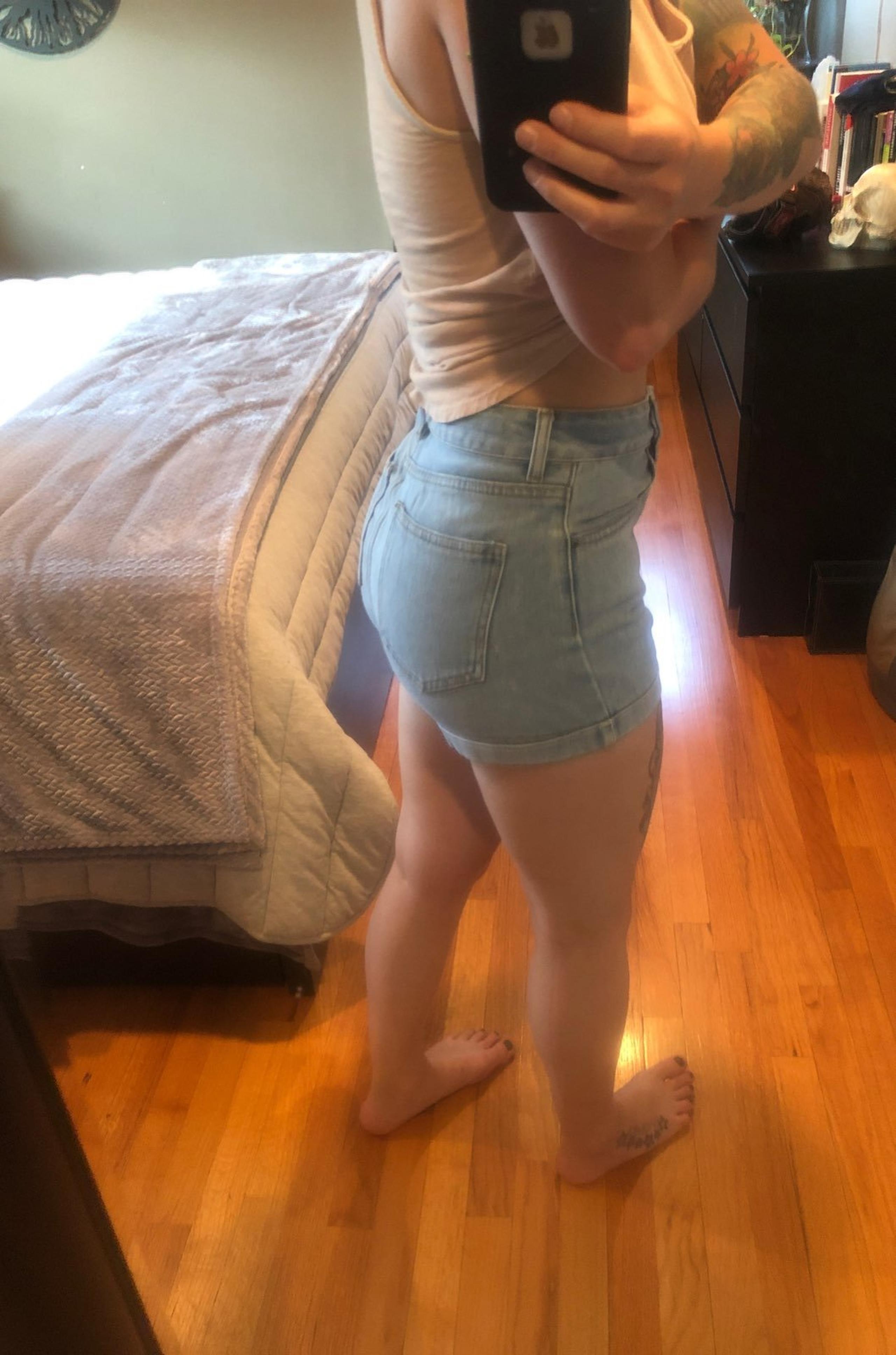 shorts women