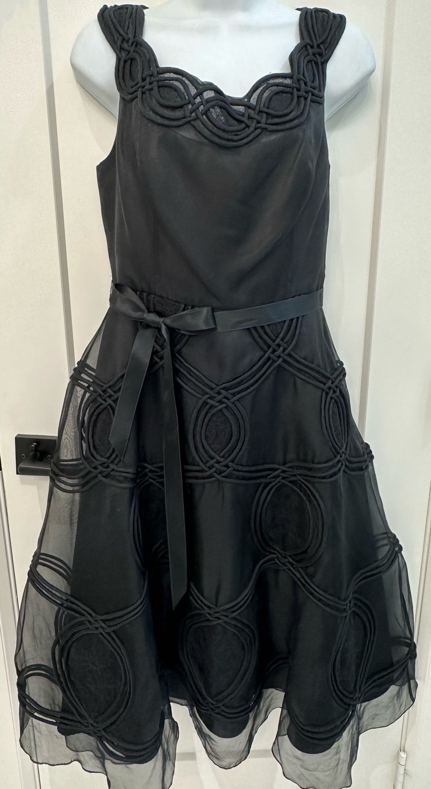 TERI JON RICKIE FREEMAN BLACK DRESS SZ 6