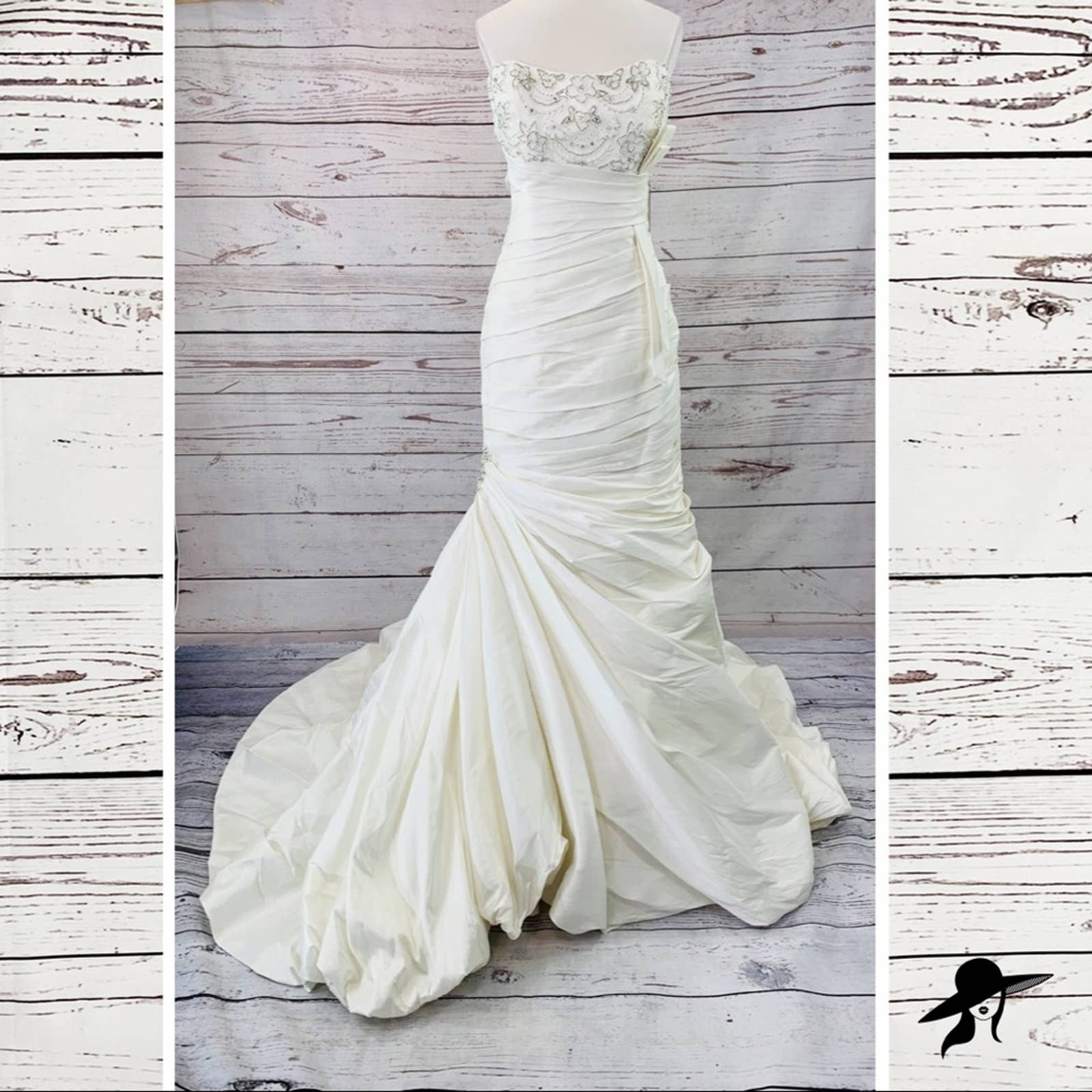 Cosmobella ivory strapless trumpet