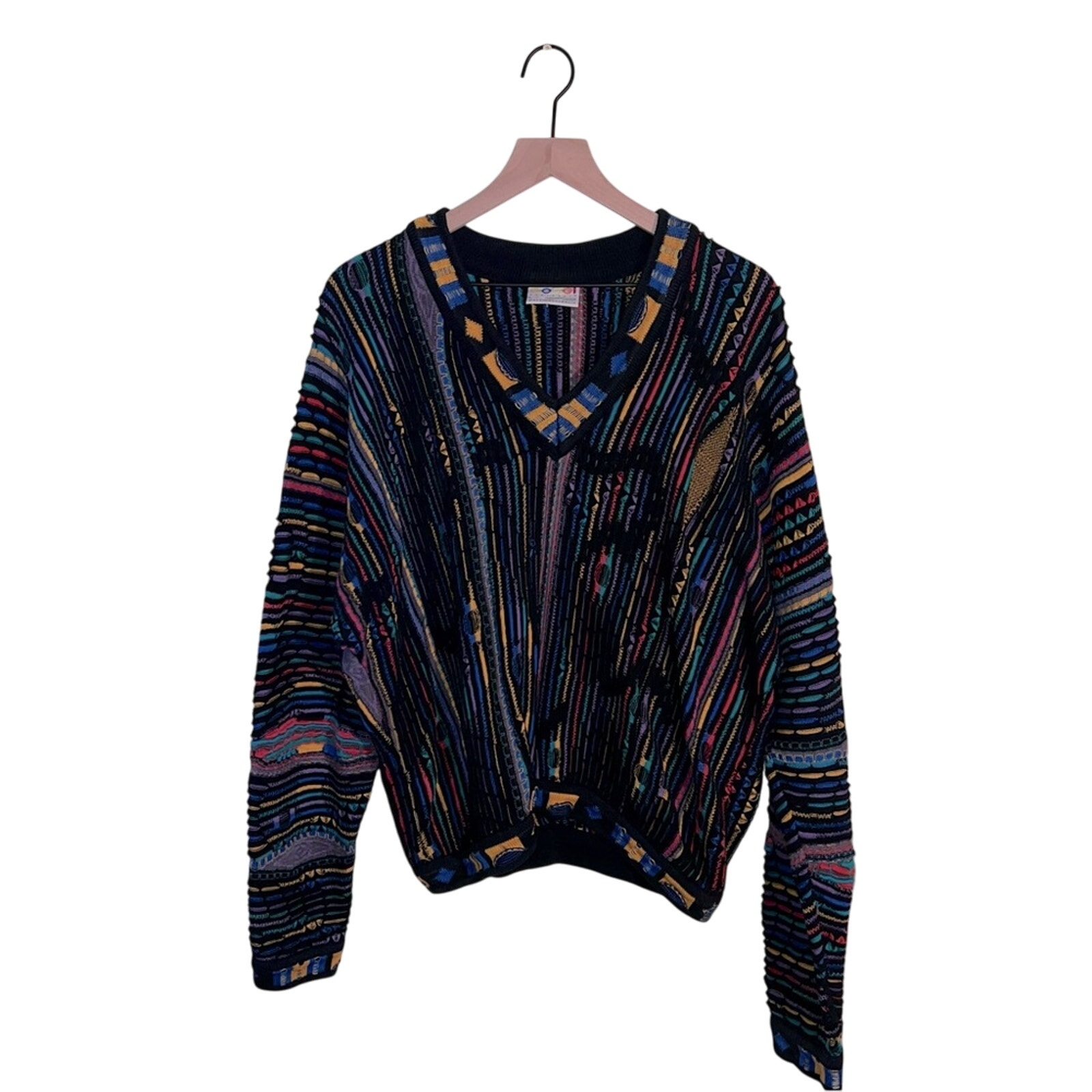 VNTG COOGI 90s tundra style rainbow sweater L