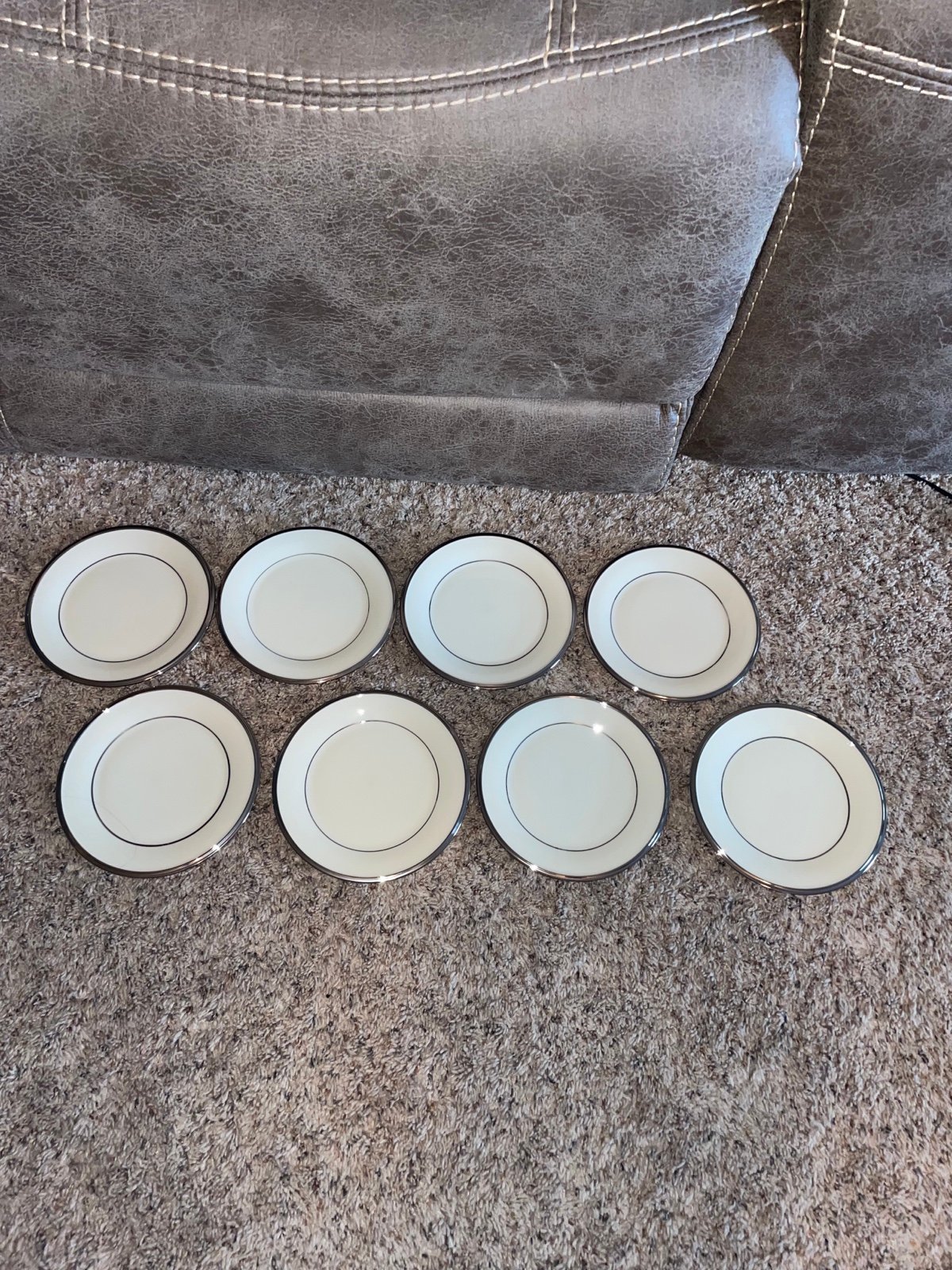 Lenox China Solitaire Pattern 6.25 Bread & Butter Plates