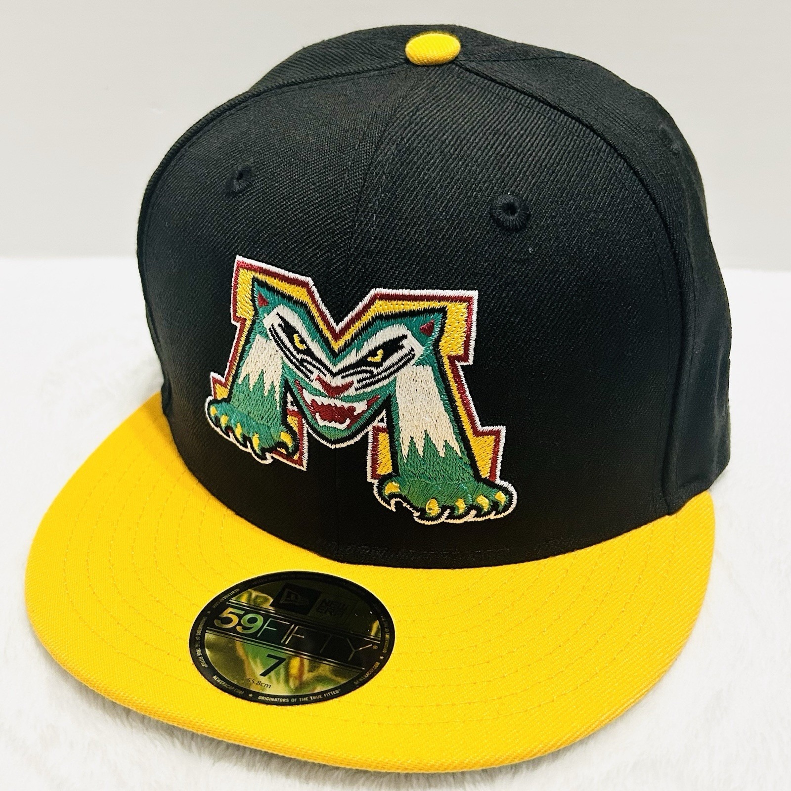 New Era Michigan Battle Cats Team Logo MiLB 59FIFTY Fitted Hat Sz 7 Black Gold