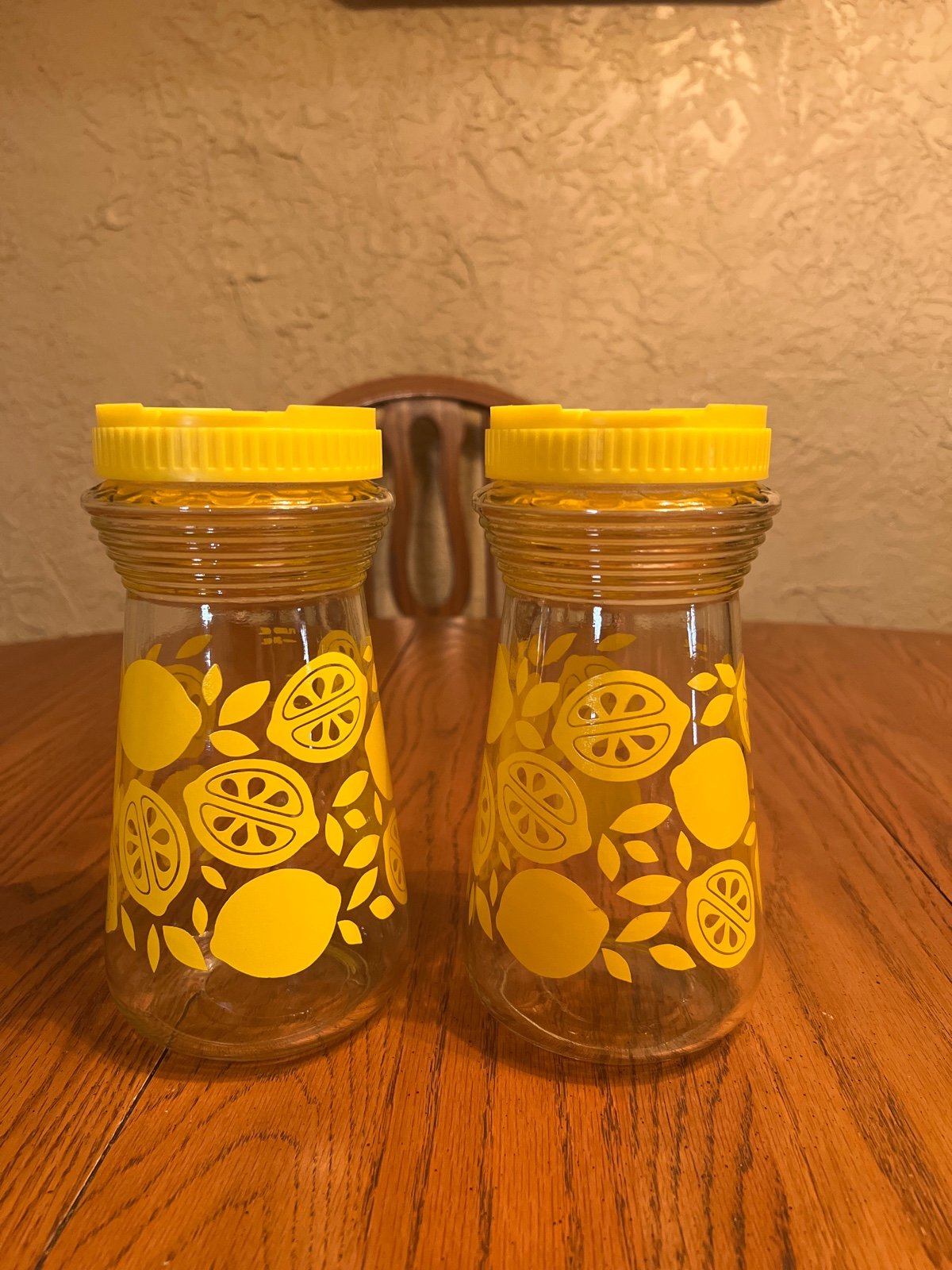 Set Of TWO Vintage Yellow Lemon Juice Mixer Glass Pitcher/Carafe