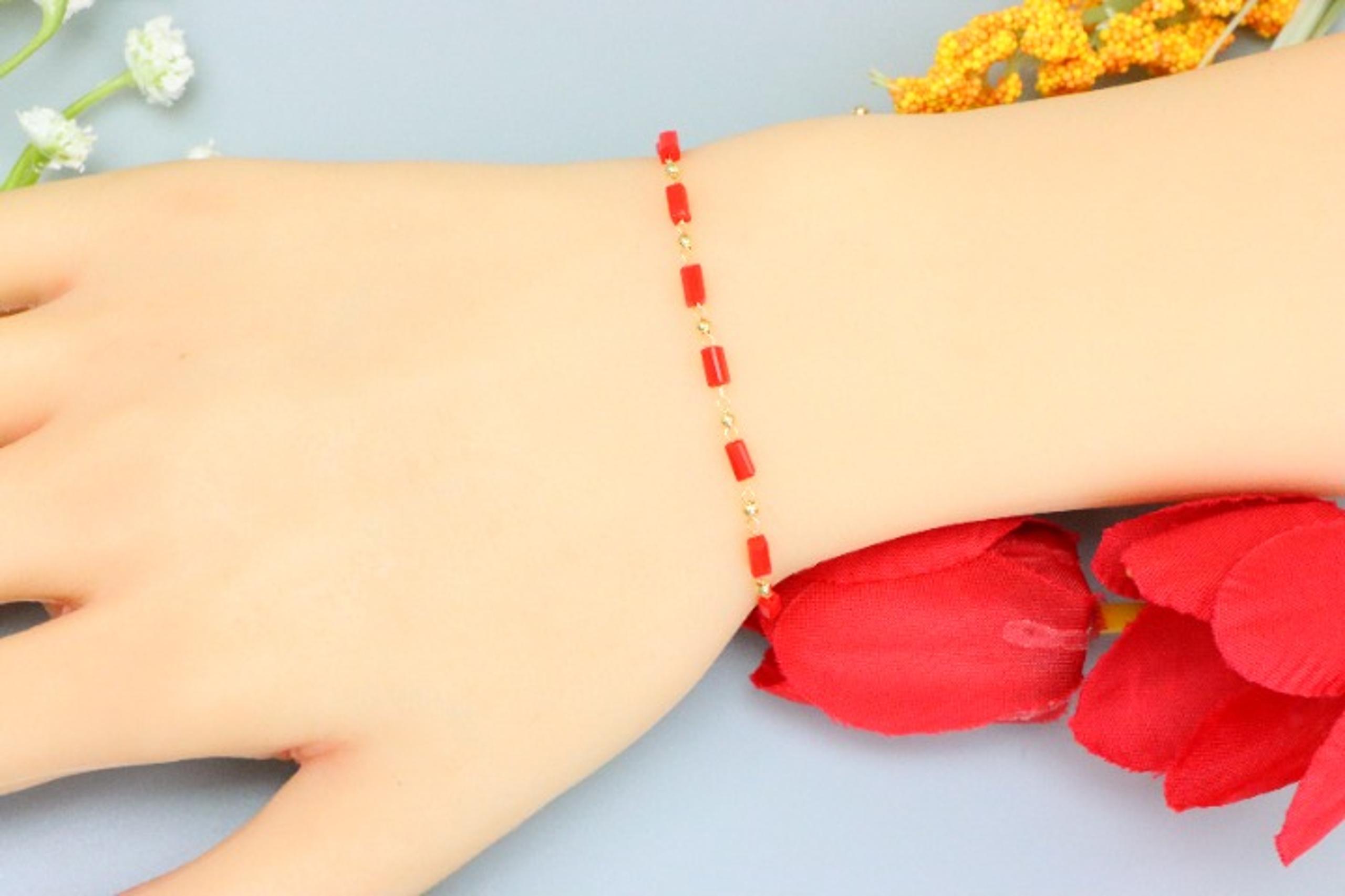 "Elegant & Trendy Bracelet, A Perfect Gift for Women, Thoughtful, EVCH1329