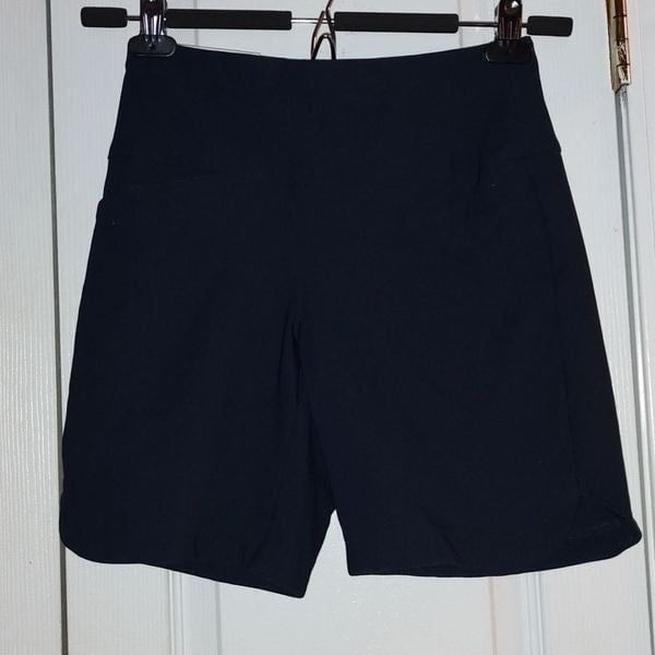 Lady Hagen Women's Tummy Control Pull On 7'' Golf Shorts Sz XS NWT