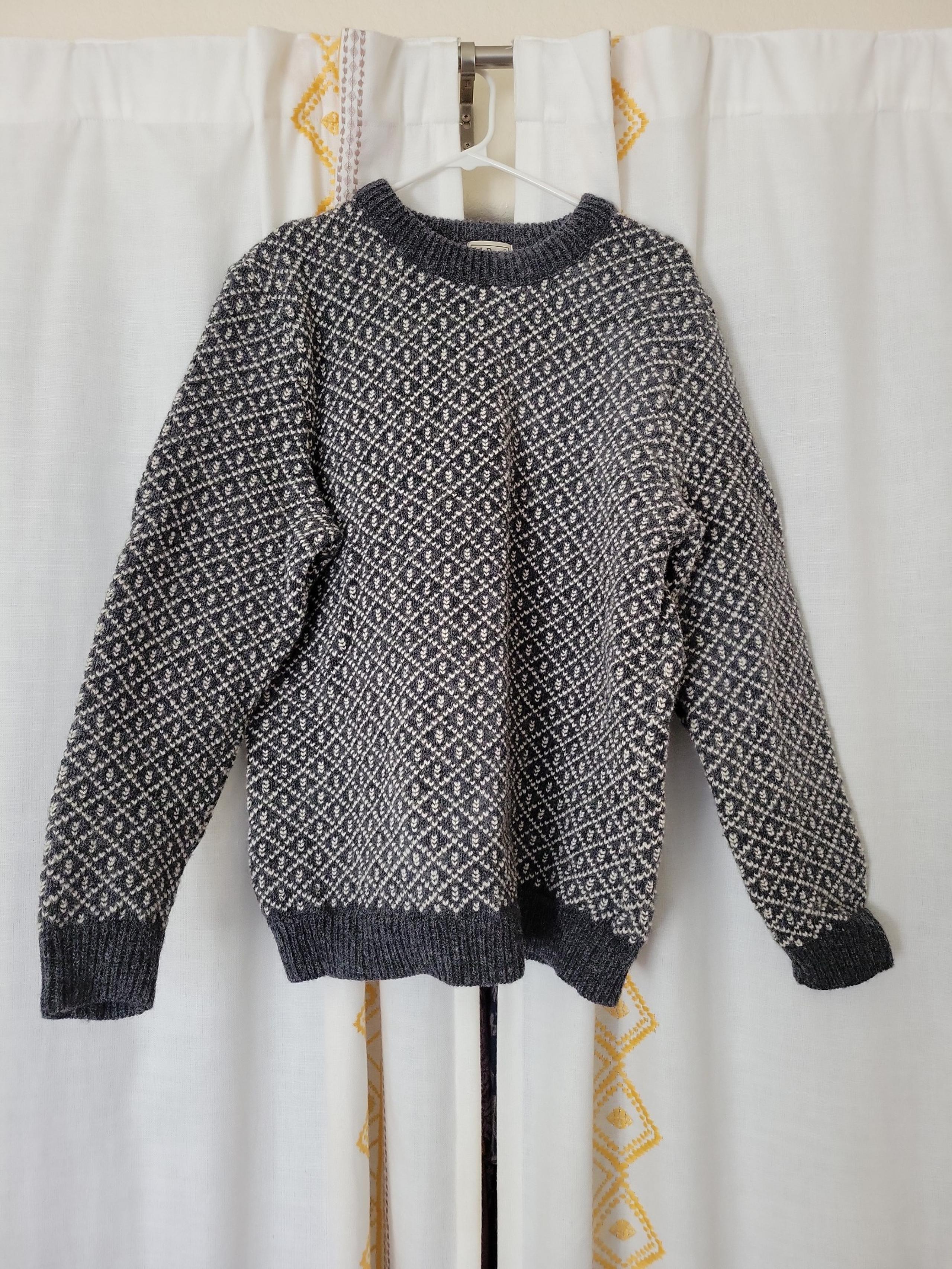 LL Bean Men’s Crewneck Wool Sweater L