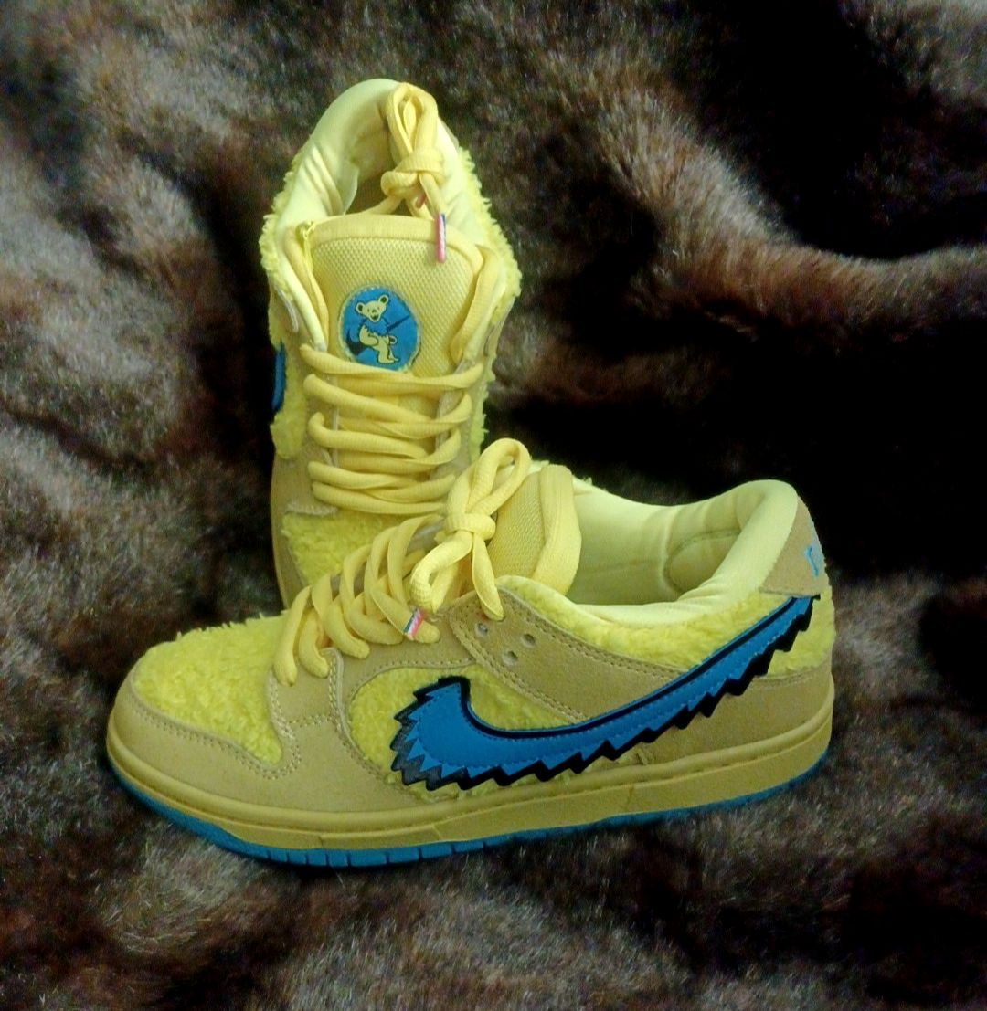 New NO BOX Nike Dunk Low SB Grateful Dead Yellow Bear 2020 Size Womens 8 Rare