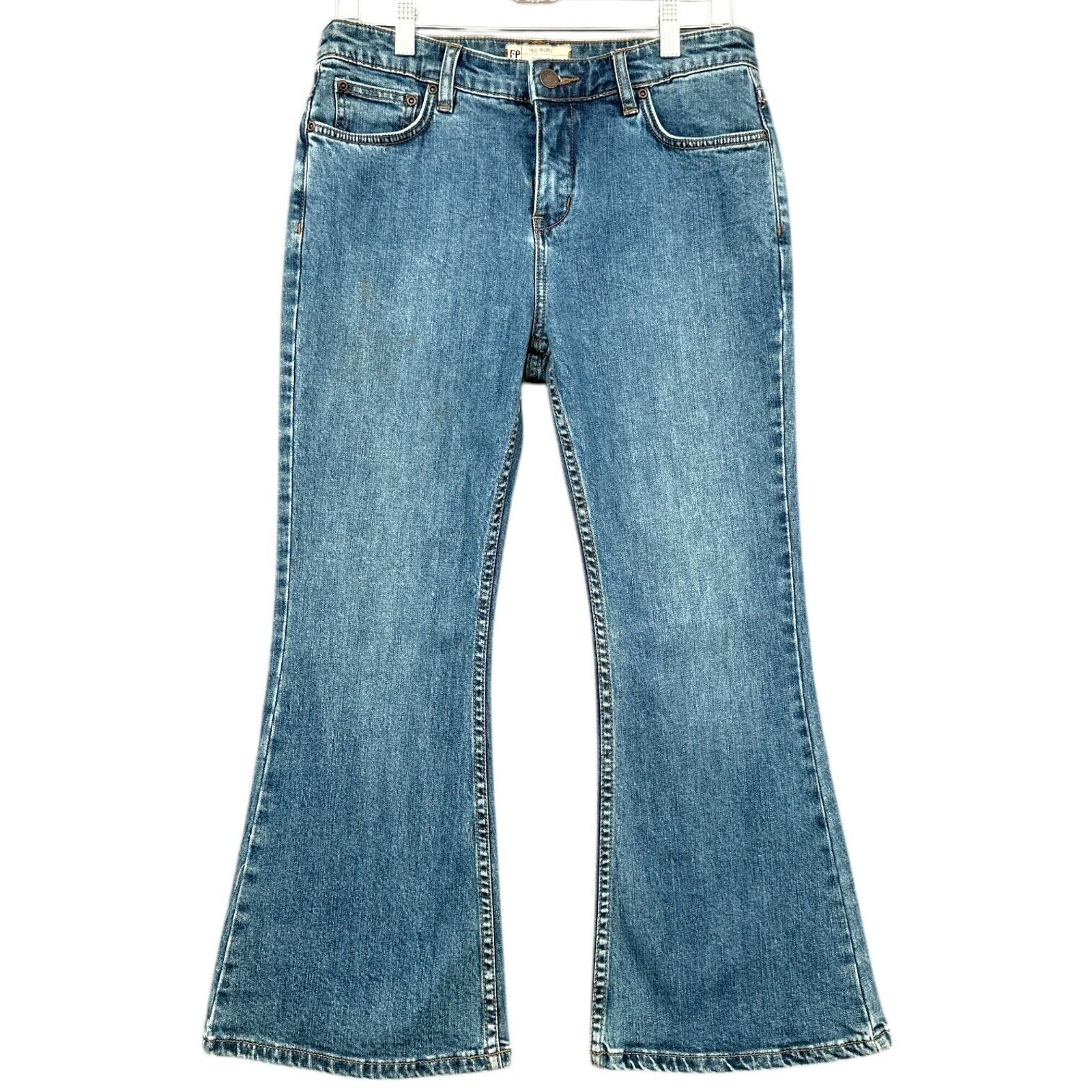 Free People Medium Blue Wash 5-Pocket Mid-Rise Flared Denim Jeans Womens 28