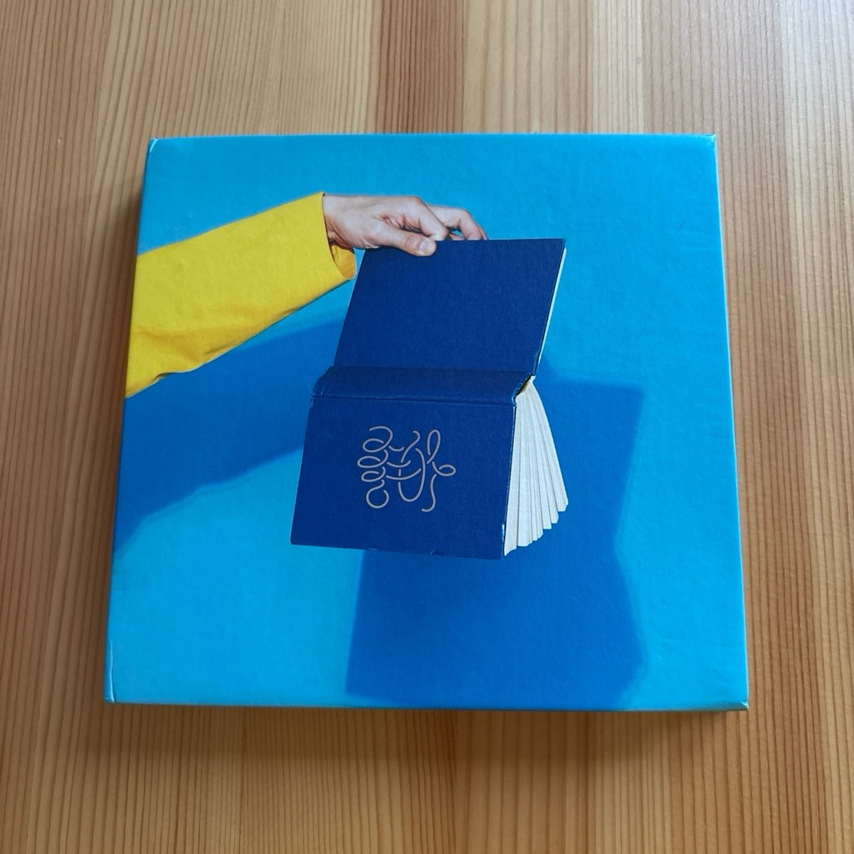 SHINee Jonghyun She Is album