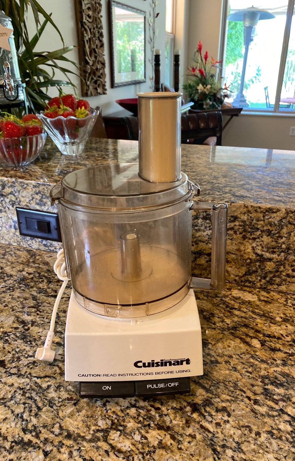 Cuisinart food processor with 6 blades ,