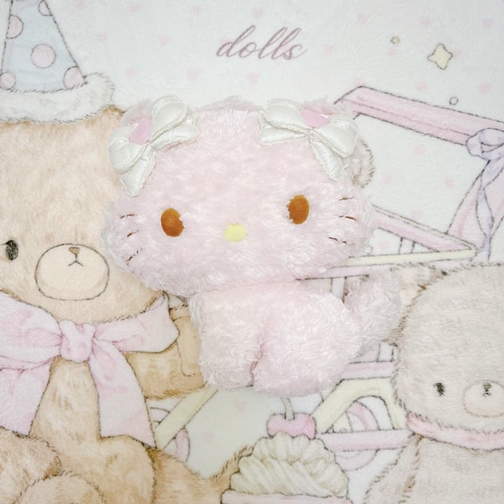 sanrio charmmy kitty honey cute plush