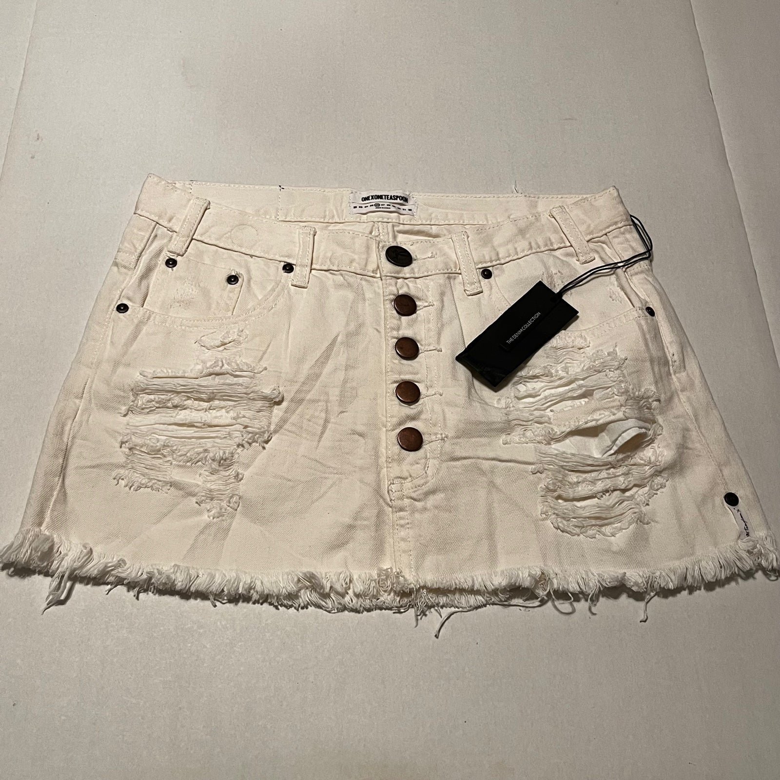 NWT One X One Teaspoon Junkyard Sexy Sort Distressed White Denim skirt size 26