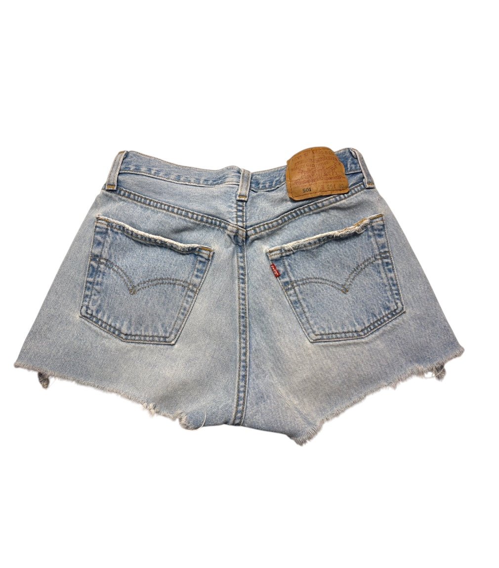 Vintage 1990's Levi's 501 Beautifully Worn In Light Wash Faded Denim SZ 29 y2k