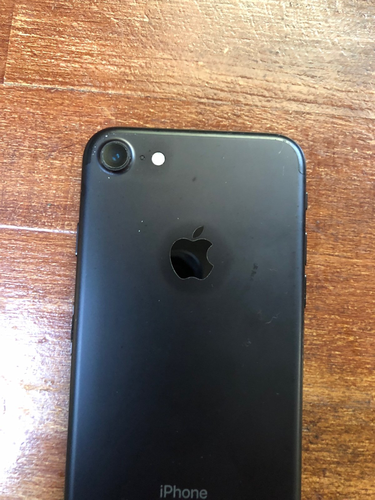 APPLE IPHONE 7 32GB BLACK store UNLOCKED MODEL A1778 PERFECT GIFT.