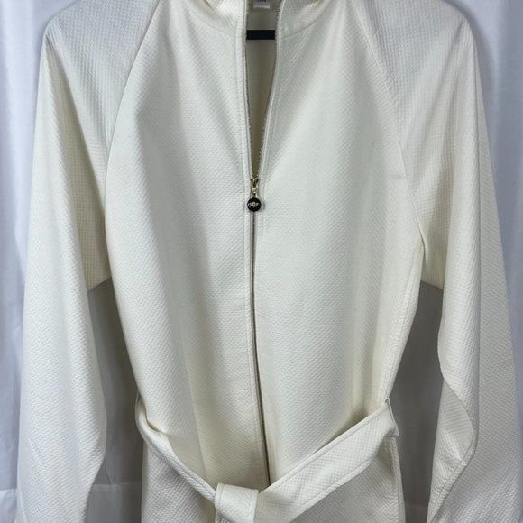 St John Sport White Jacket Size M