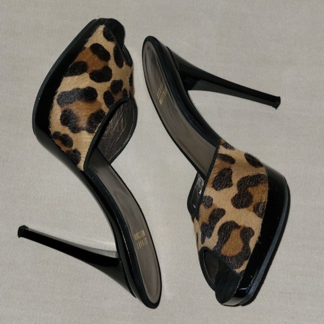 Stuart Weitzman Mules / Slides
