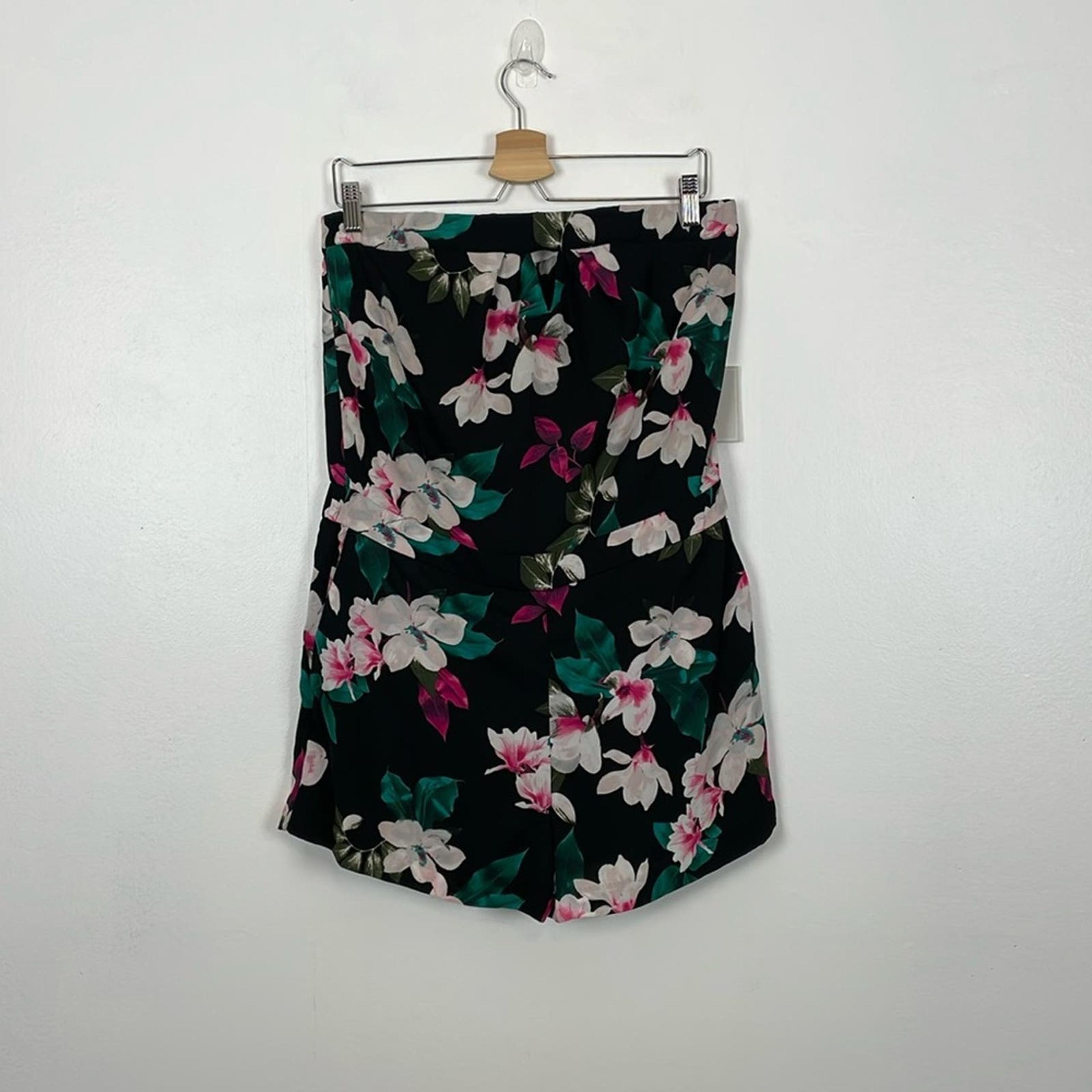 1.State Womens M Stretch Banded Strapless Floral Tropical Lined 2 Pocket Romper