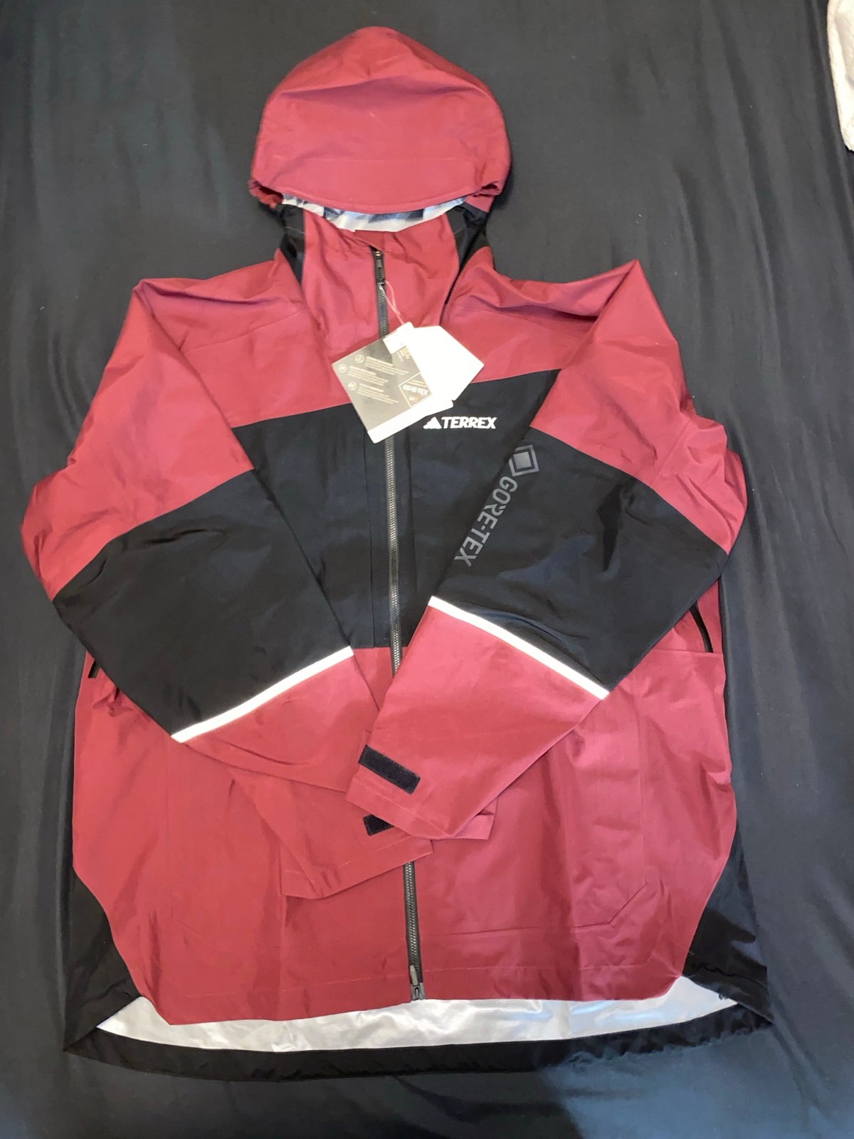 ADIDAS XPLORIC GTX JACKET: TERREX GORE-TEX