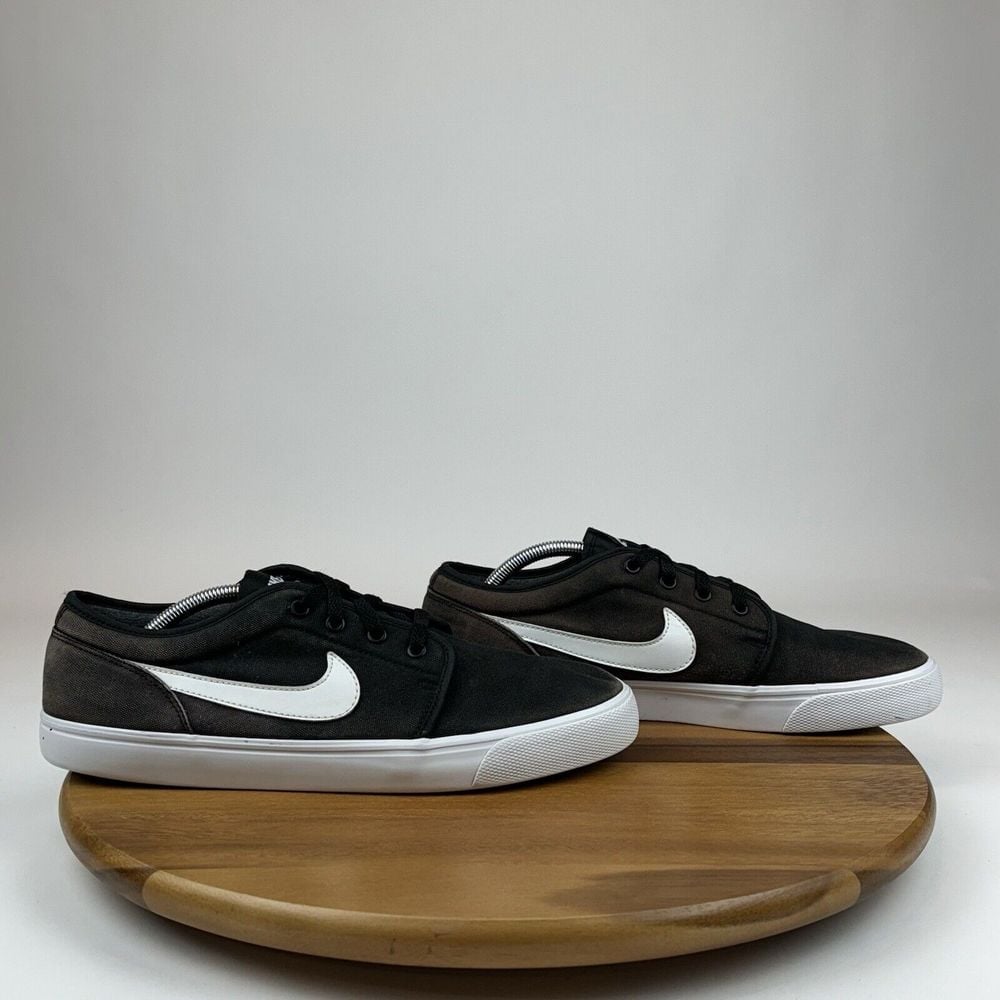 Mens Nike Toki Low Black Canvas Casual Skateboarding Sneakers Shoes Size 12 D