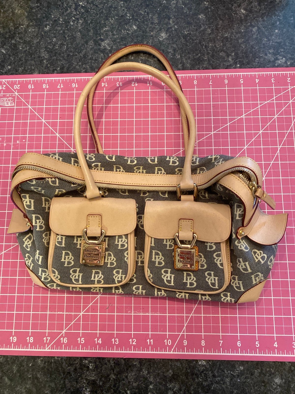 Dooney Bourke