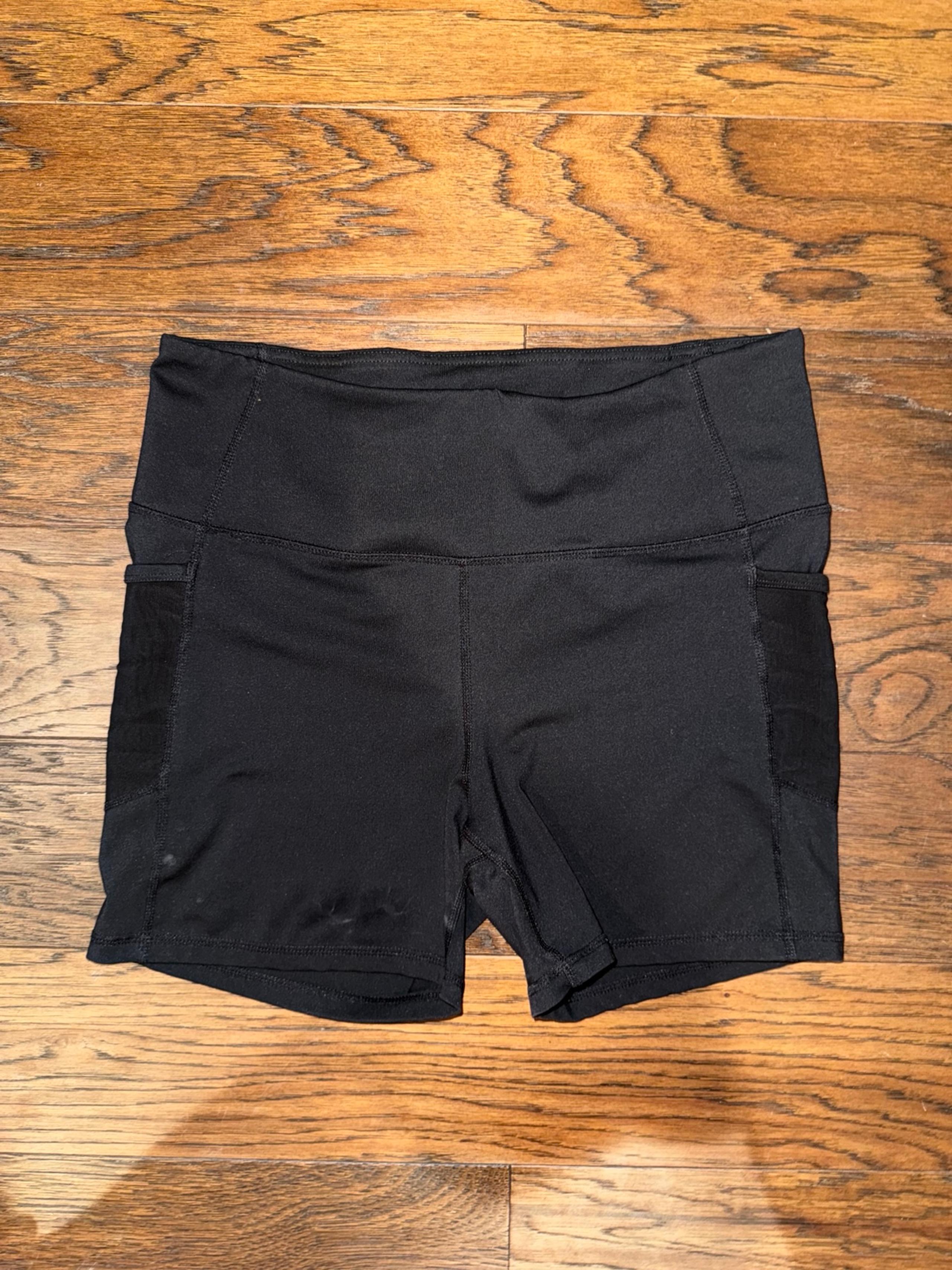 Women’s bike shorts Gaiam size large