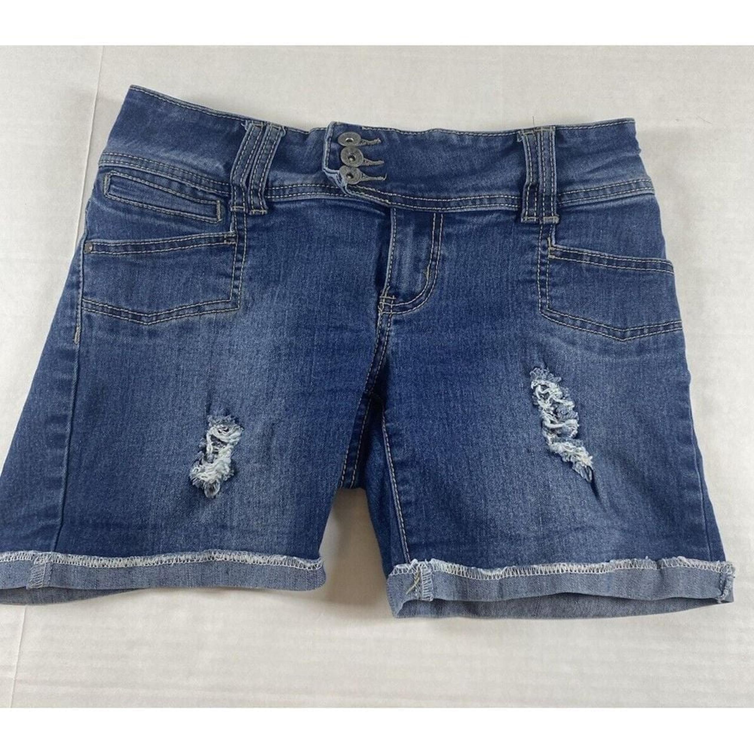 Red Rivet Blue Jean Distressed Denim Shorts Back Pockets Sz 7