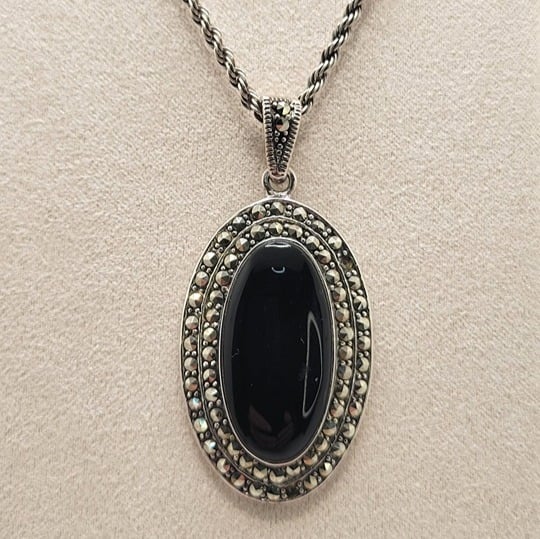 Vintage Black Onyx & Marcasite Pendant Signed WS 925 Sterling Silver 18 Rope