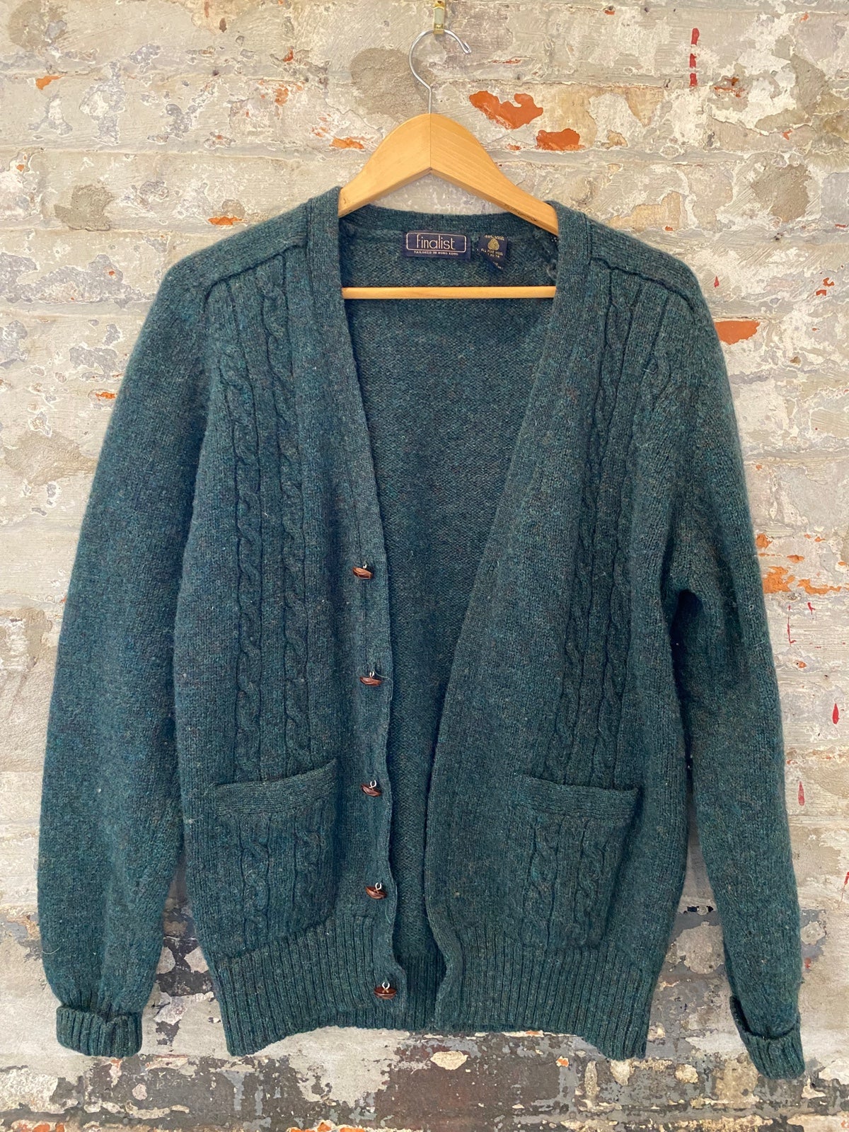 Green 100% wool Cardigan - pockets