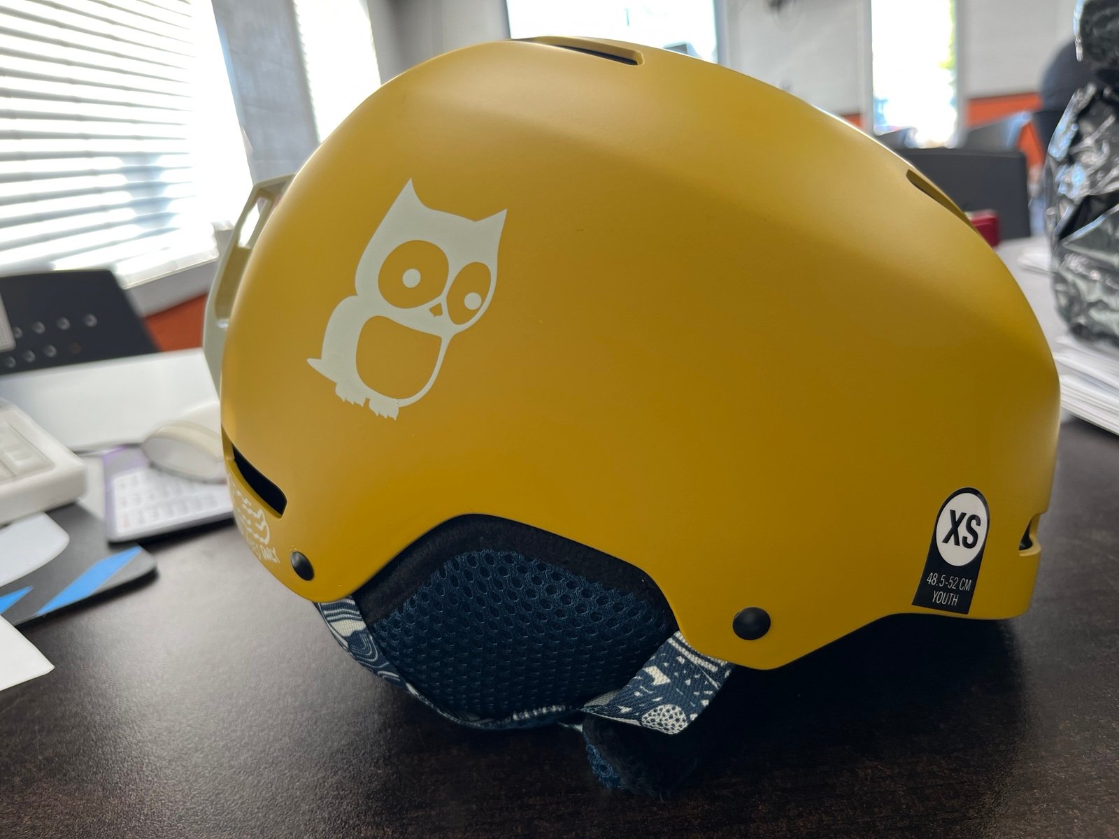 Kids snow helmet