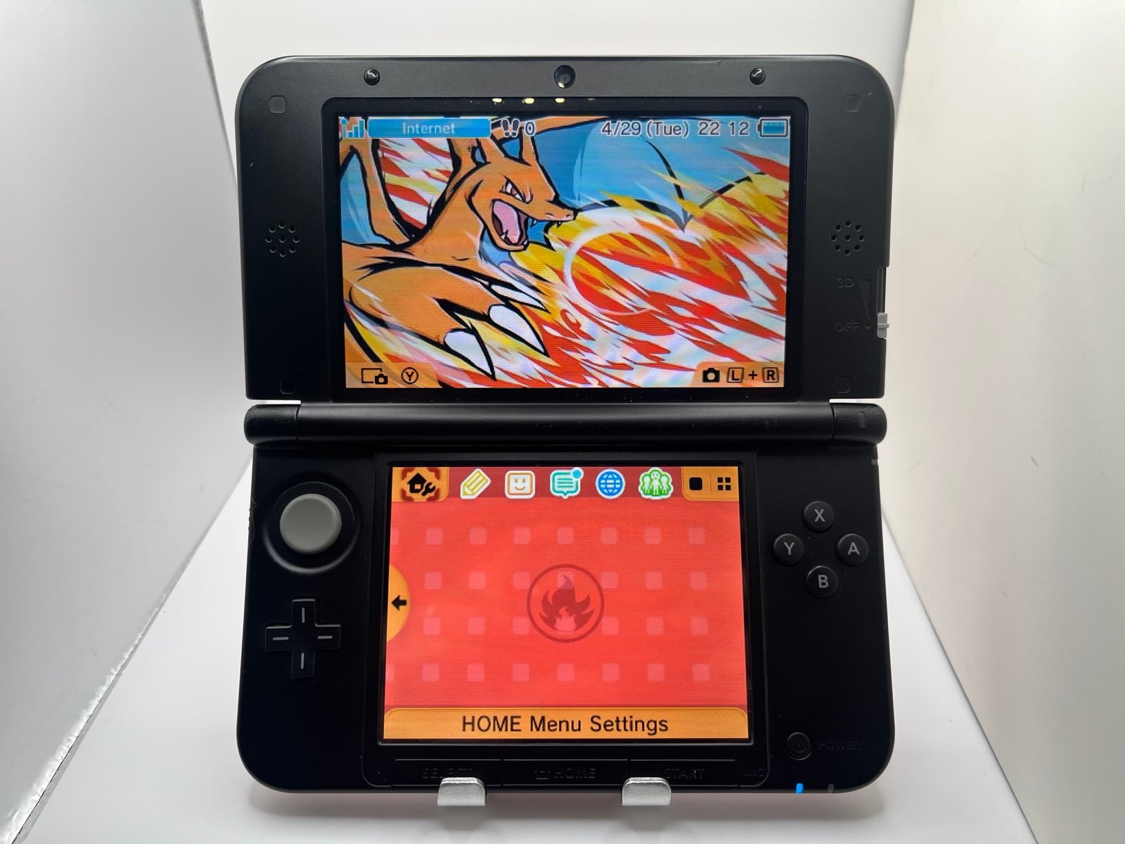 Nintendo 3DS XL Red 64GB 700+ games ALL POKEMON