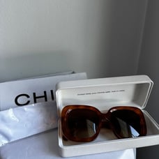 Chimi Square Framed Sunglasses